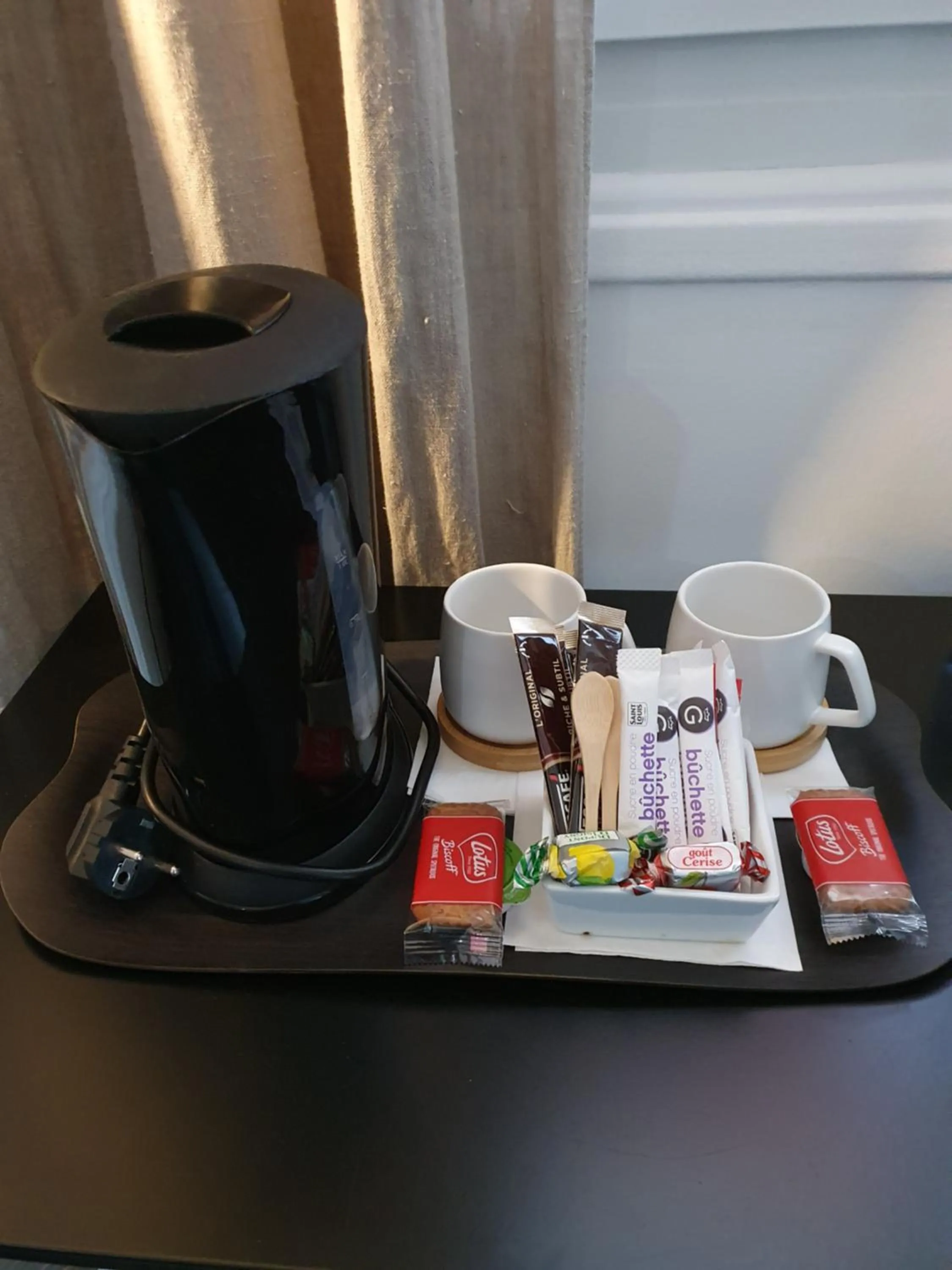 Coffee/tea facilities in Hôtel Au Bon Coin
