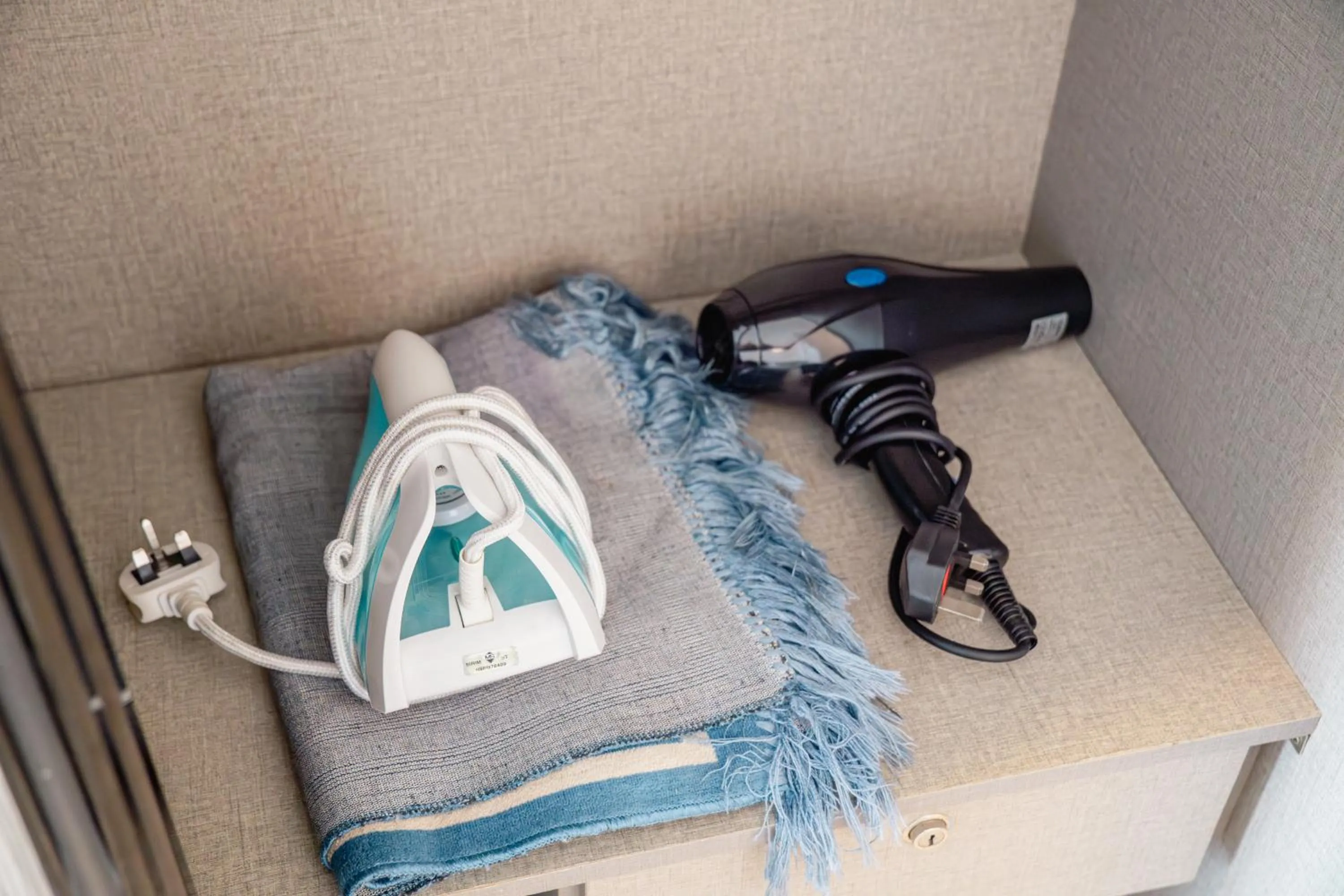 flat iron in Bangi Perdana Hotel