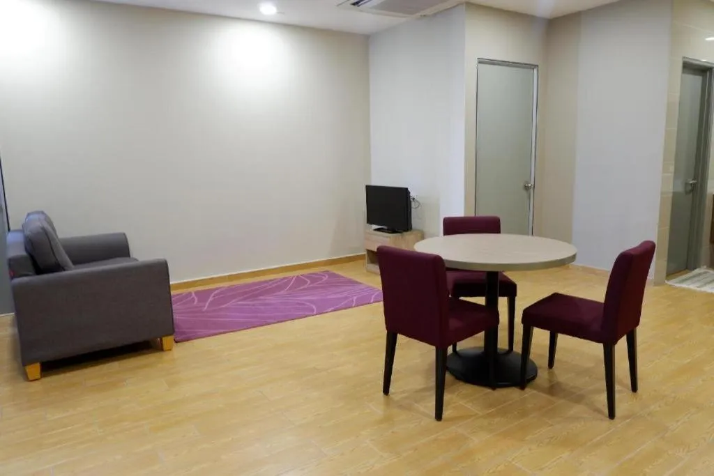 Living room in Bangi Perdana Hotel
