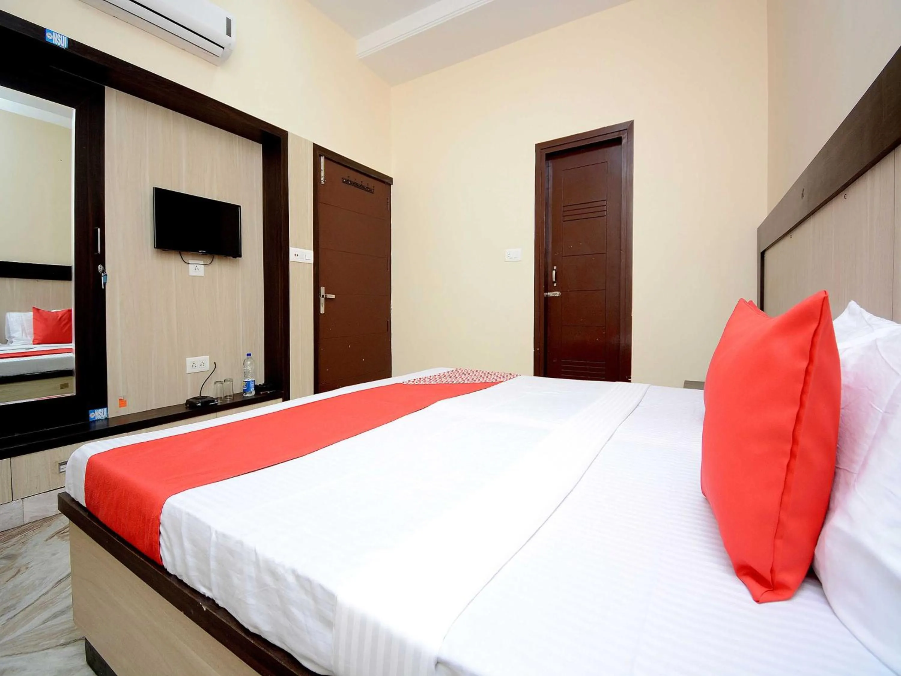 Bedroom in Hotel O Uman G.g.