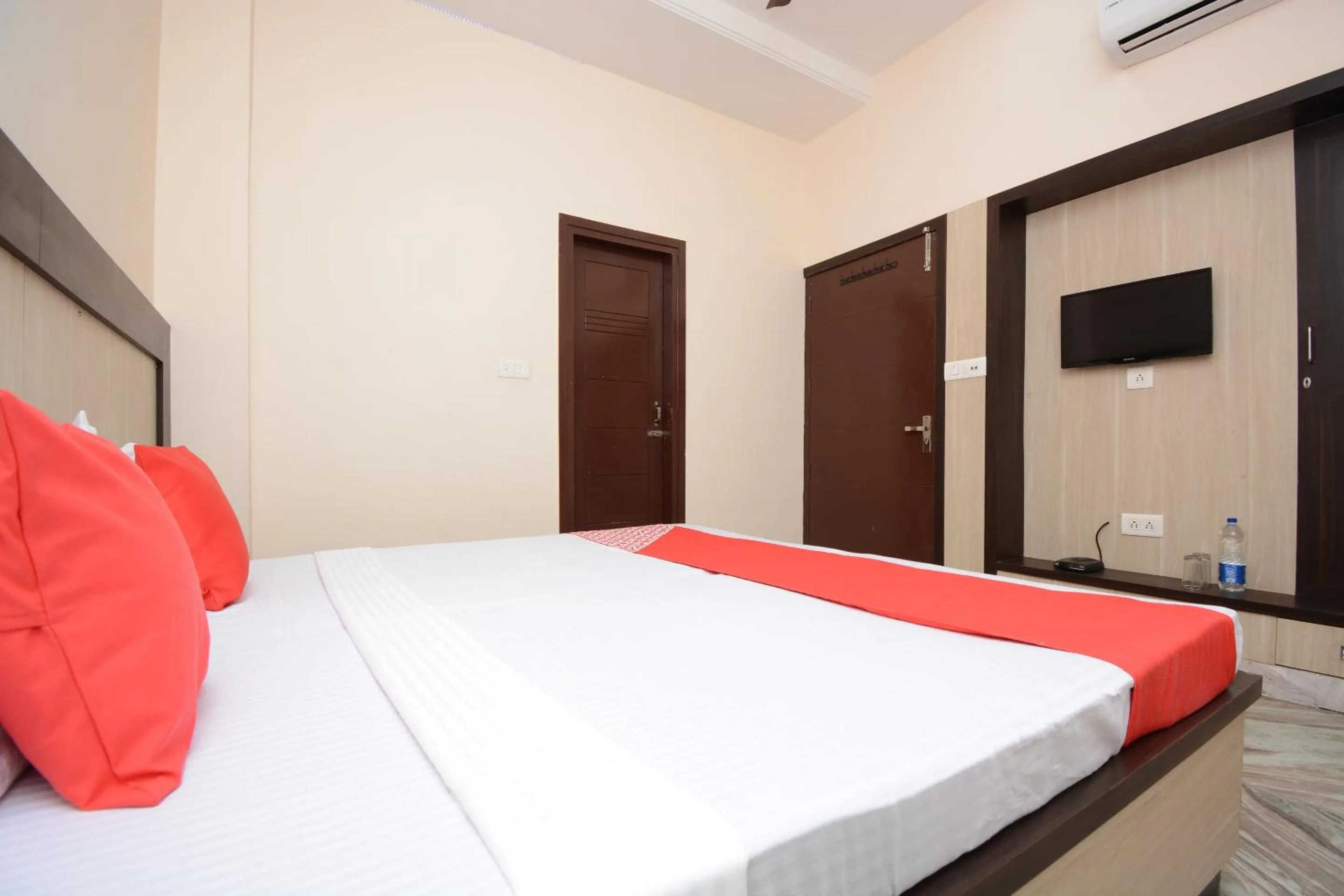 Bedroom in Hotel O Uman G.g.