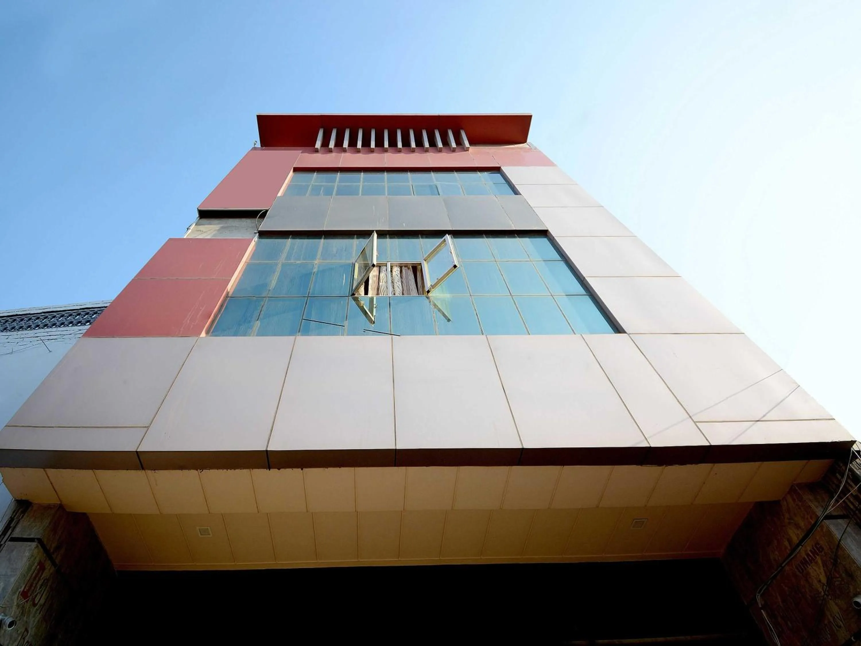Facade/entrance in Hotel O Uman G.g.