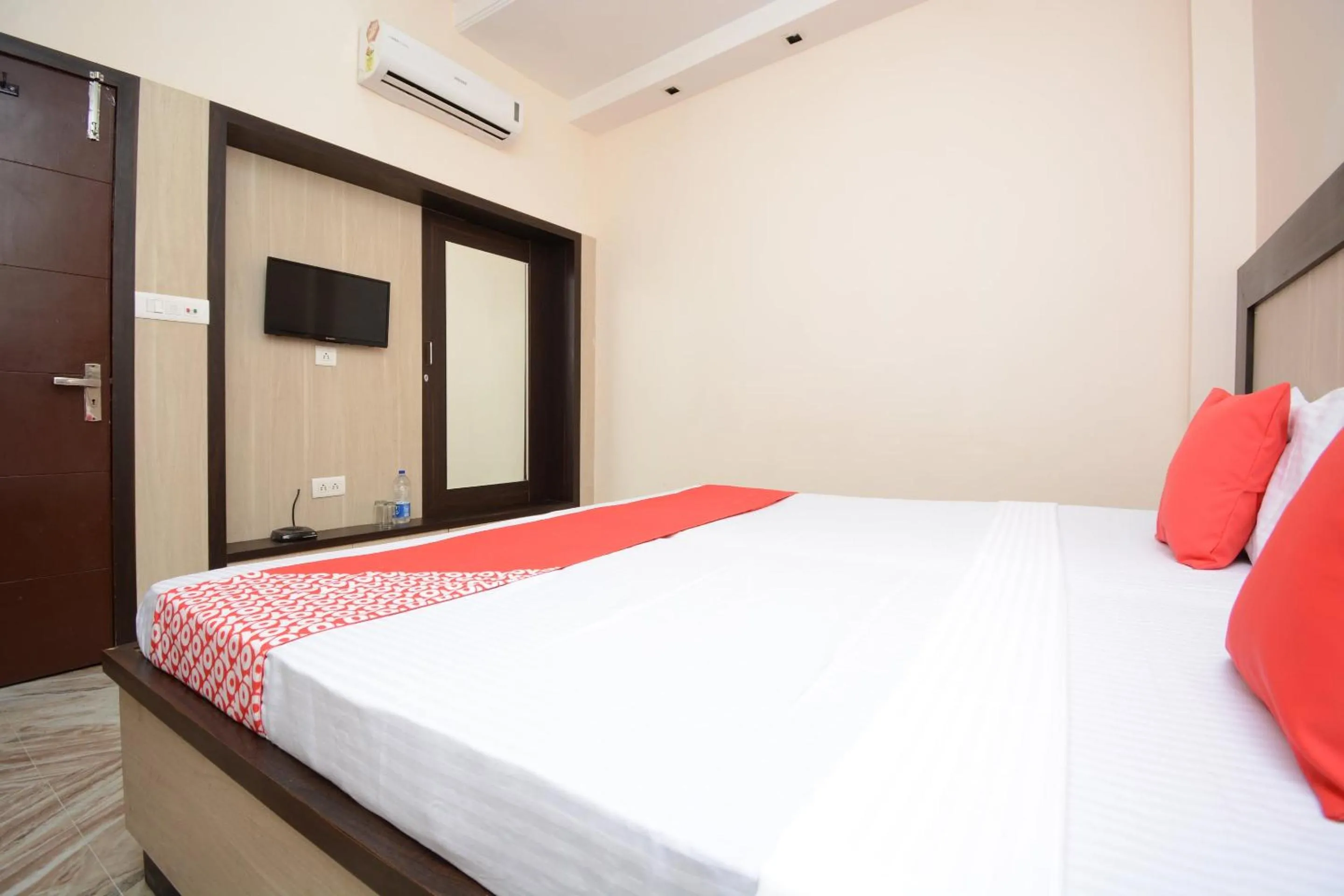 Bedroom in Hotel O Uman G.g.