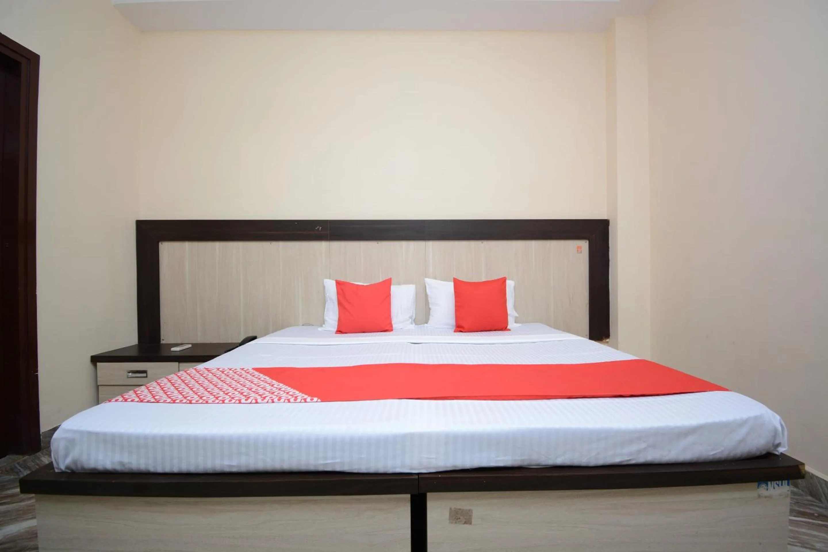 Bedroom in Hotel O Uman G.g.