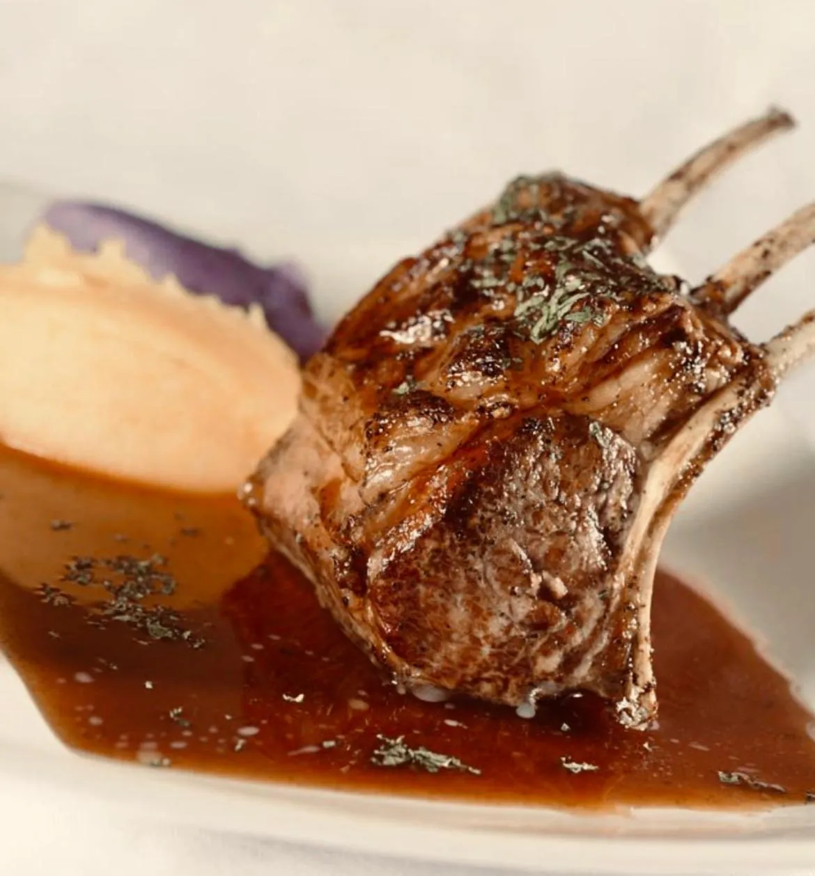 Restaurant/places to eat in Le Sacca Hôtel restaurant