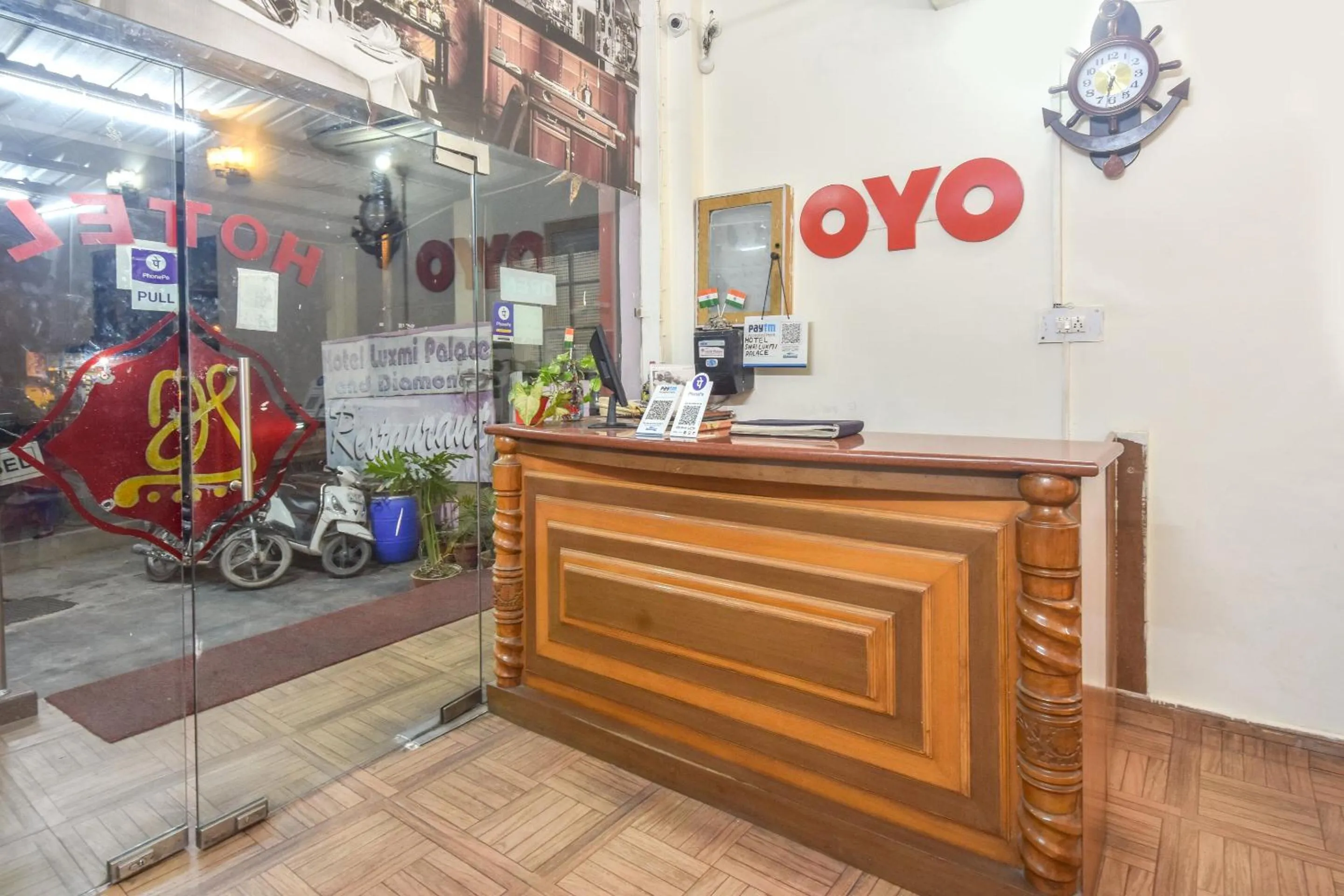 Lobby or reception in Hotel O Shree Laxmi Palace