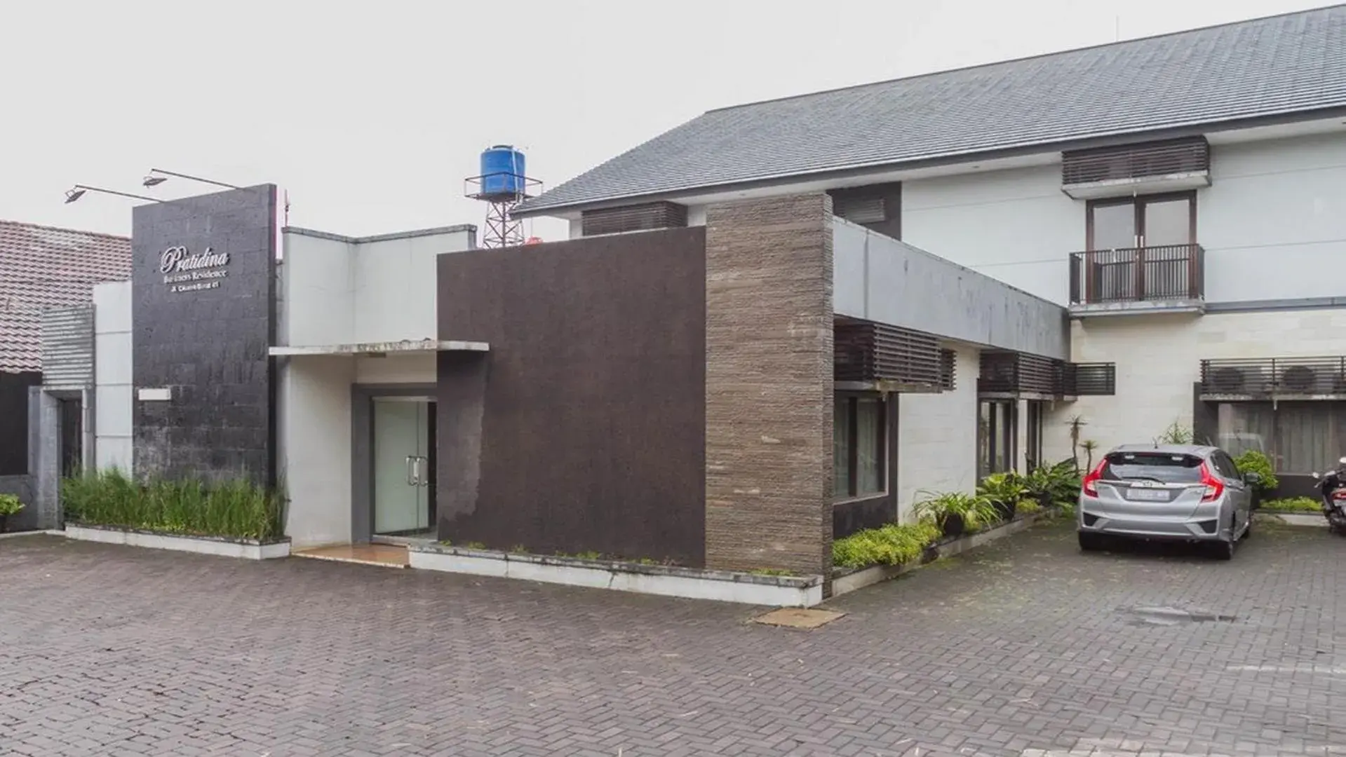 Property building in RedDoorz @ Cikutra 3 Property building in RedDoorz @ Cikutra 3