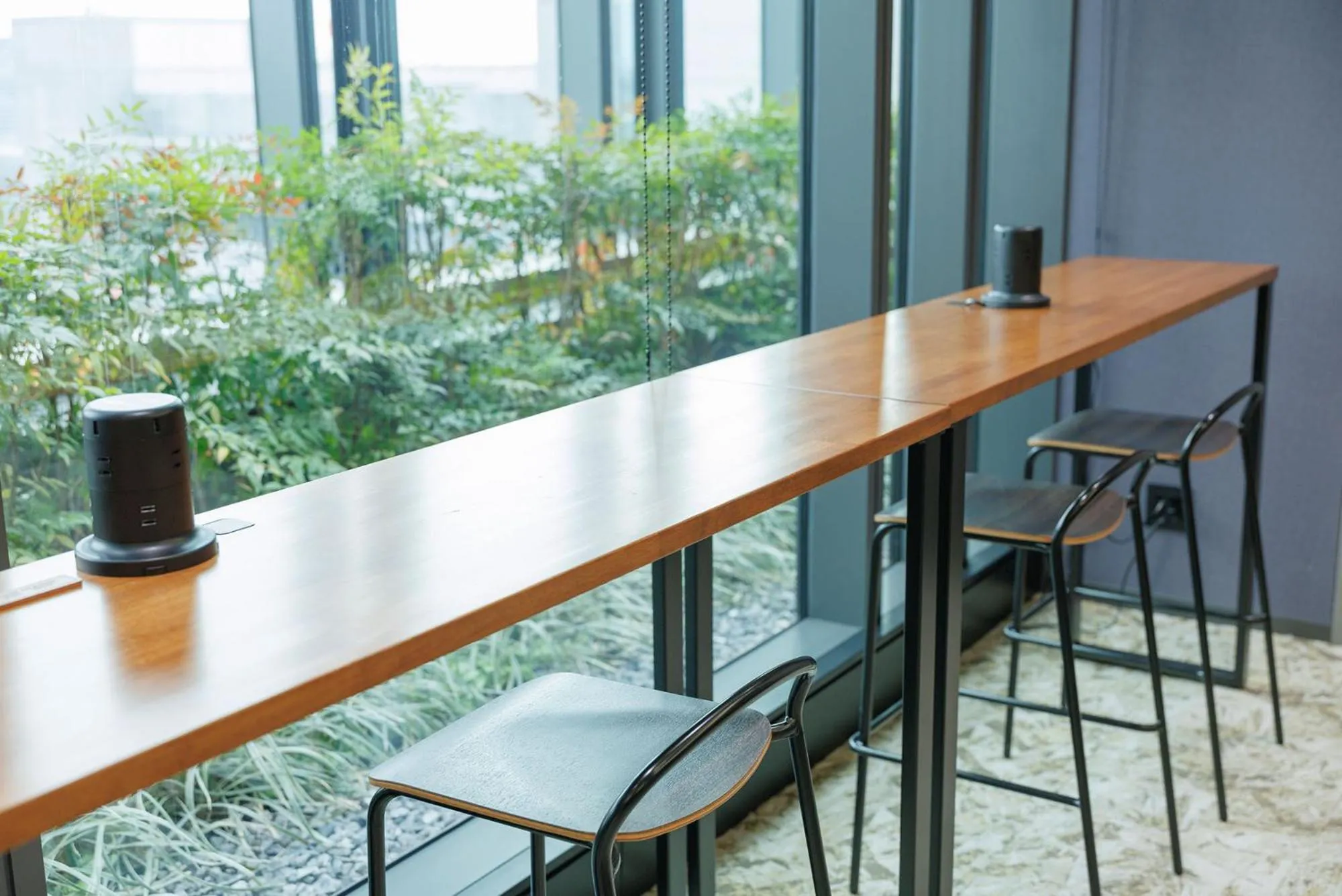 Communal lounge/ TV room in THE BLOSSOM HIBIYA