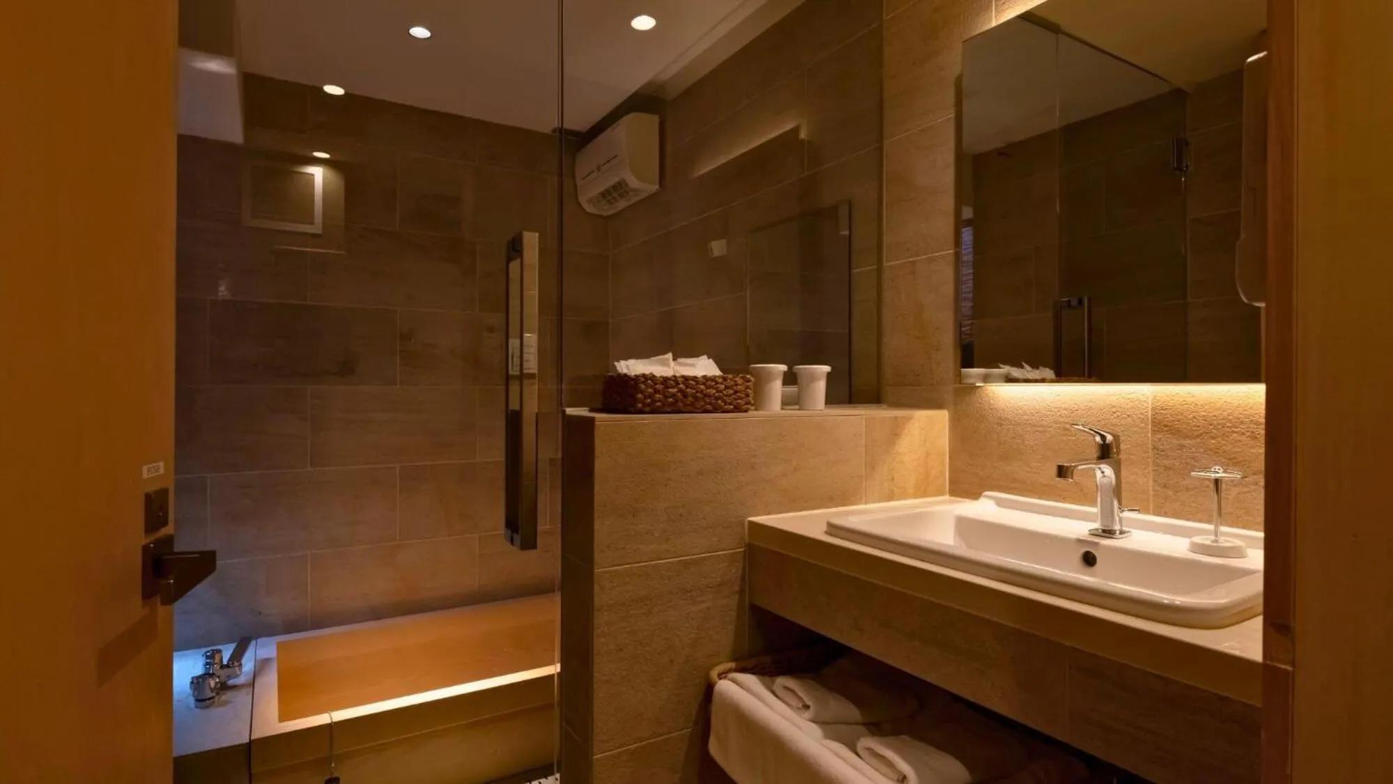 laundry in 壬生宿 MIBU-JUKU Shichijo-Umekoji