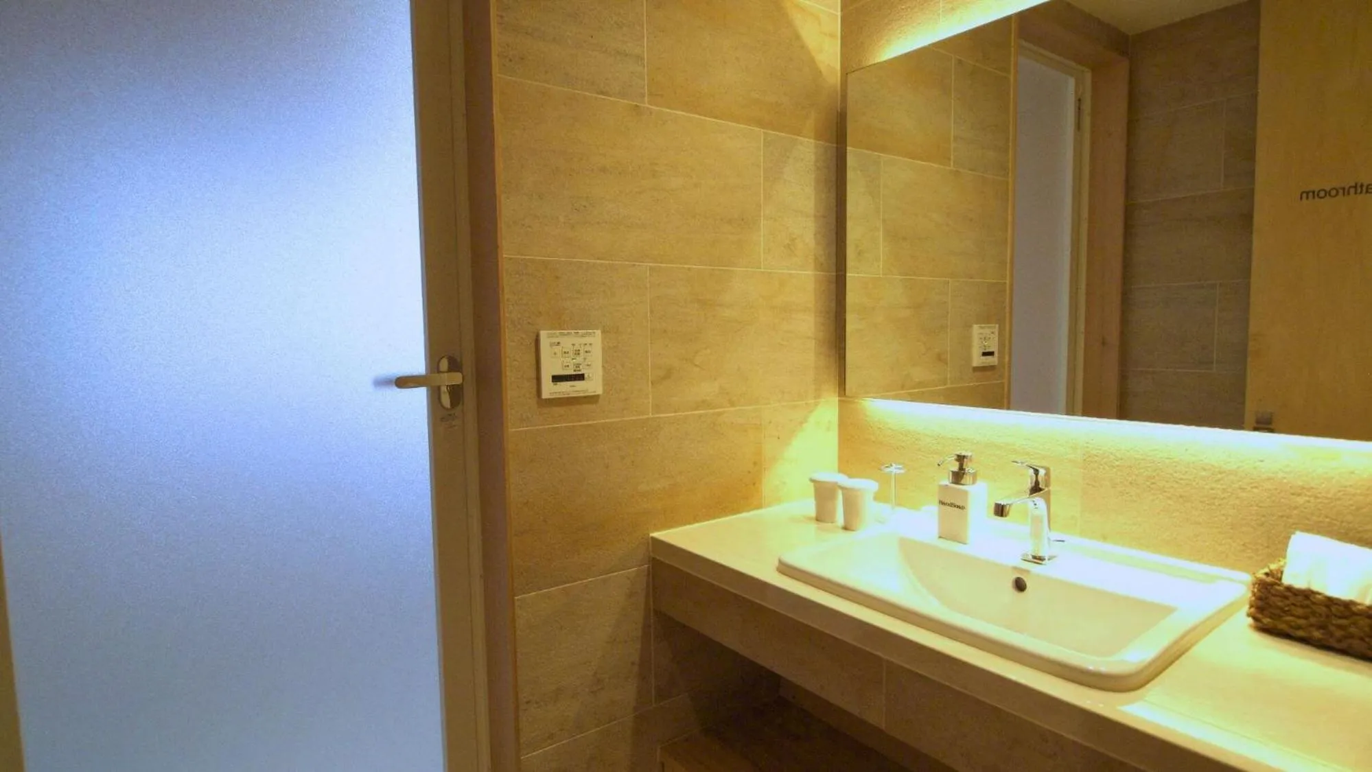 laundry in 壬生宿 MIBU-JUKU Shichijo-Umekoji