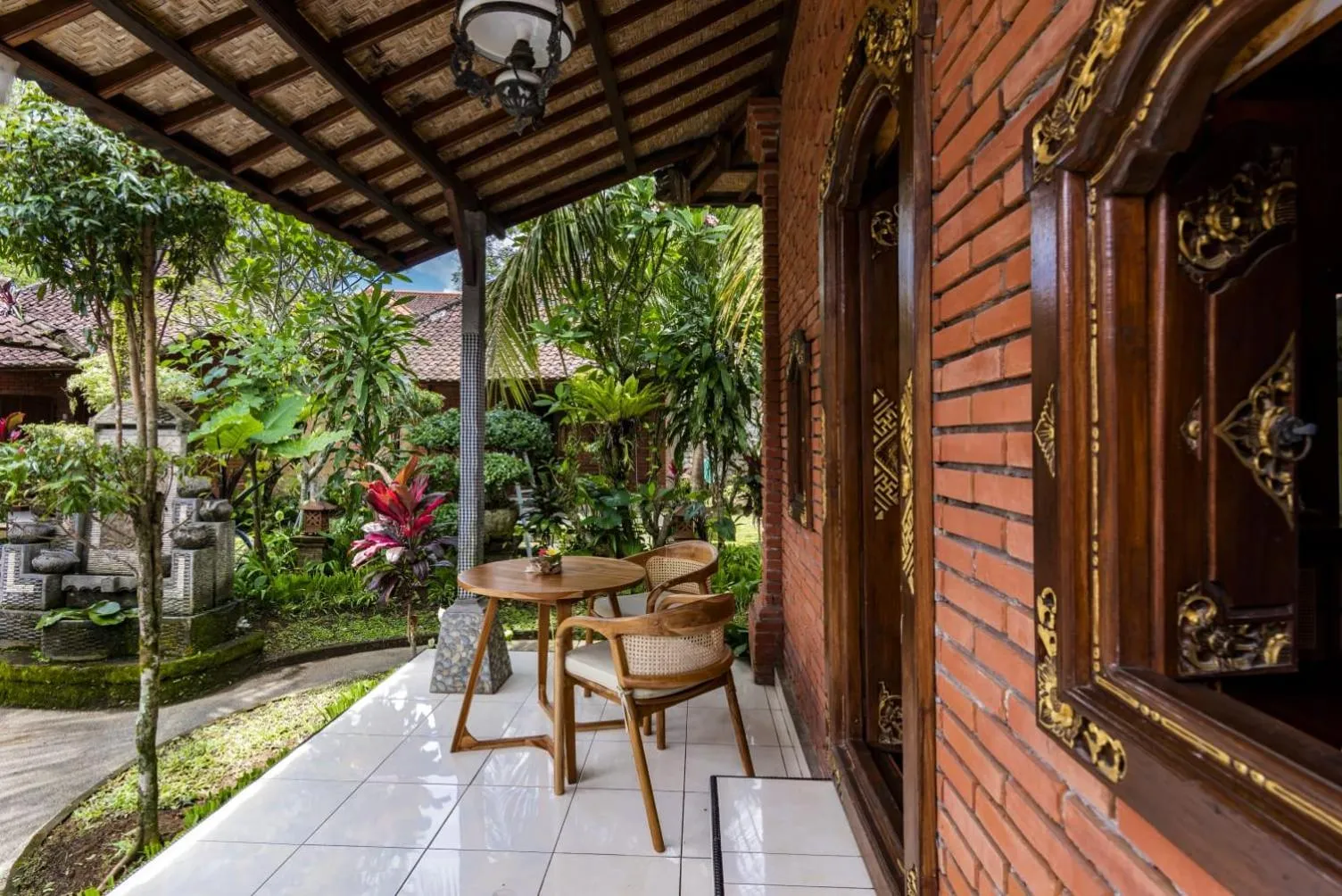 Property building in The Alus Cottage and Villa