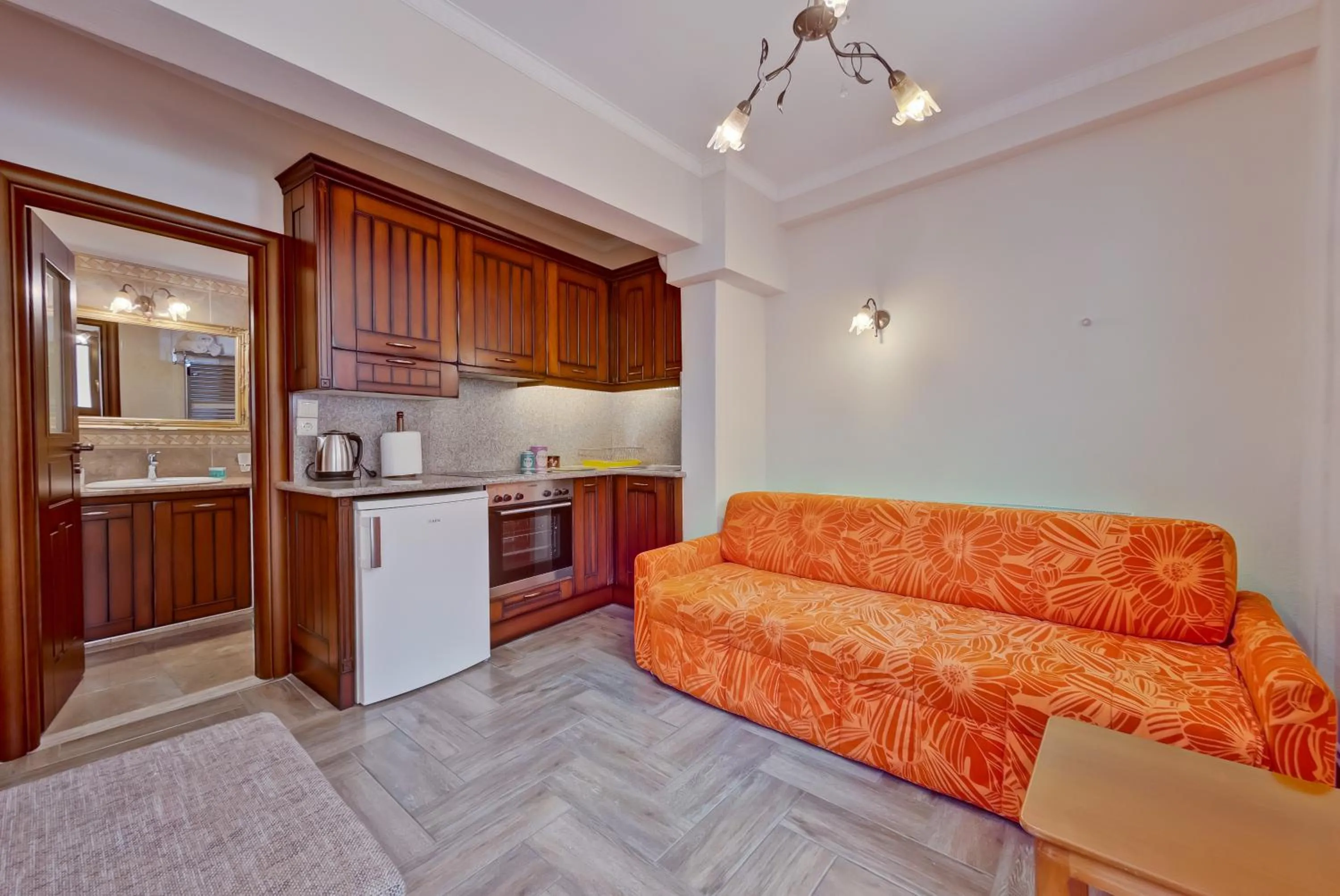 Kitchen or kitchenette in Alsos House