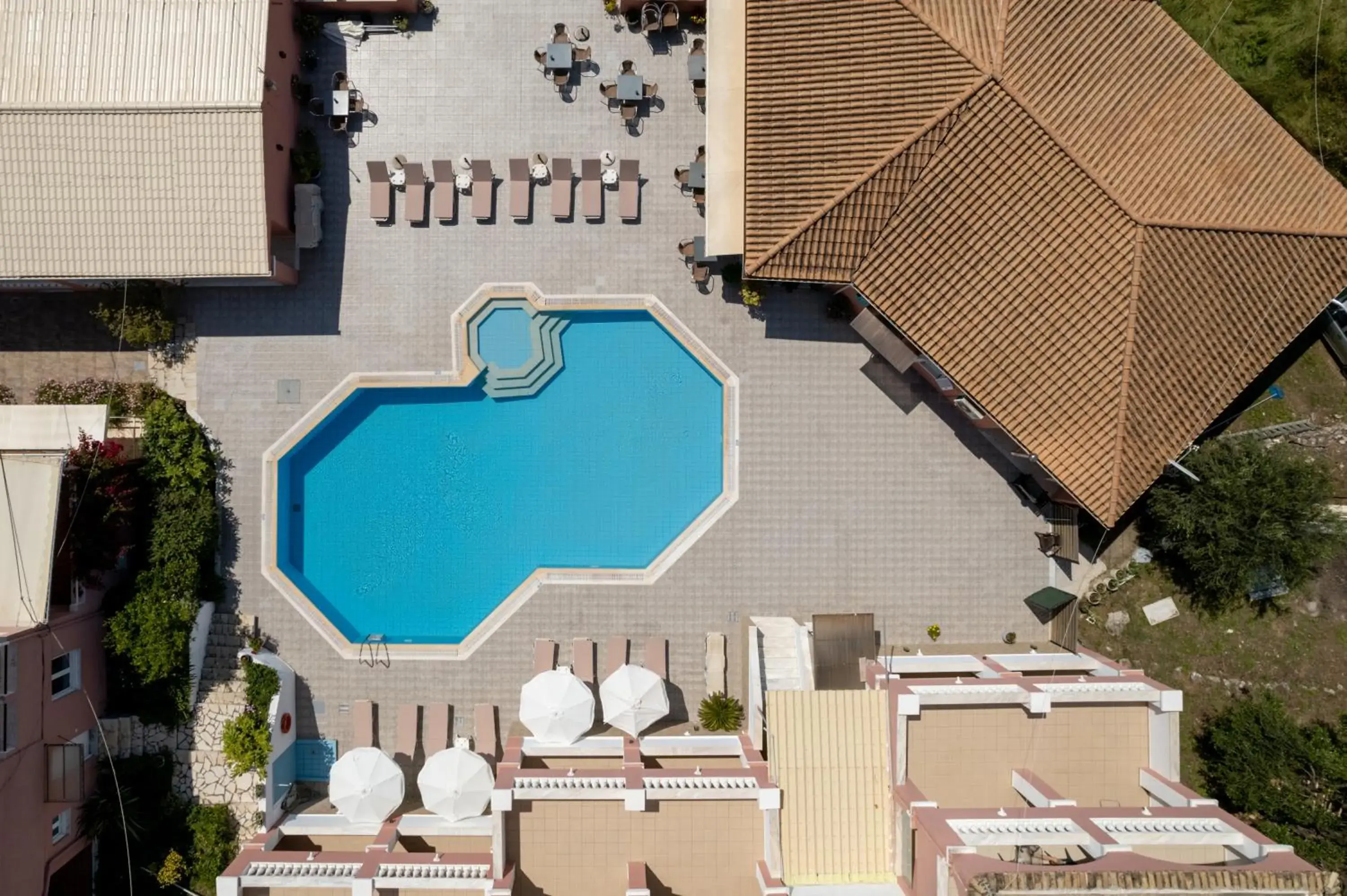 Paradiso Hotel Corfu Sea View Apartments with Pool in Ipsos Paradiso Hotel Corfu Sea View Apartments with Pool in Ipsos