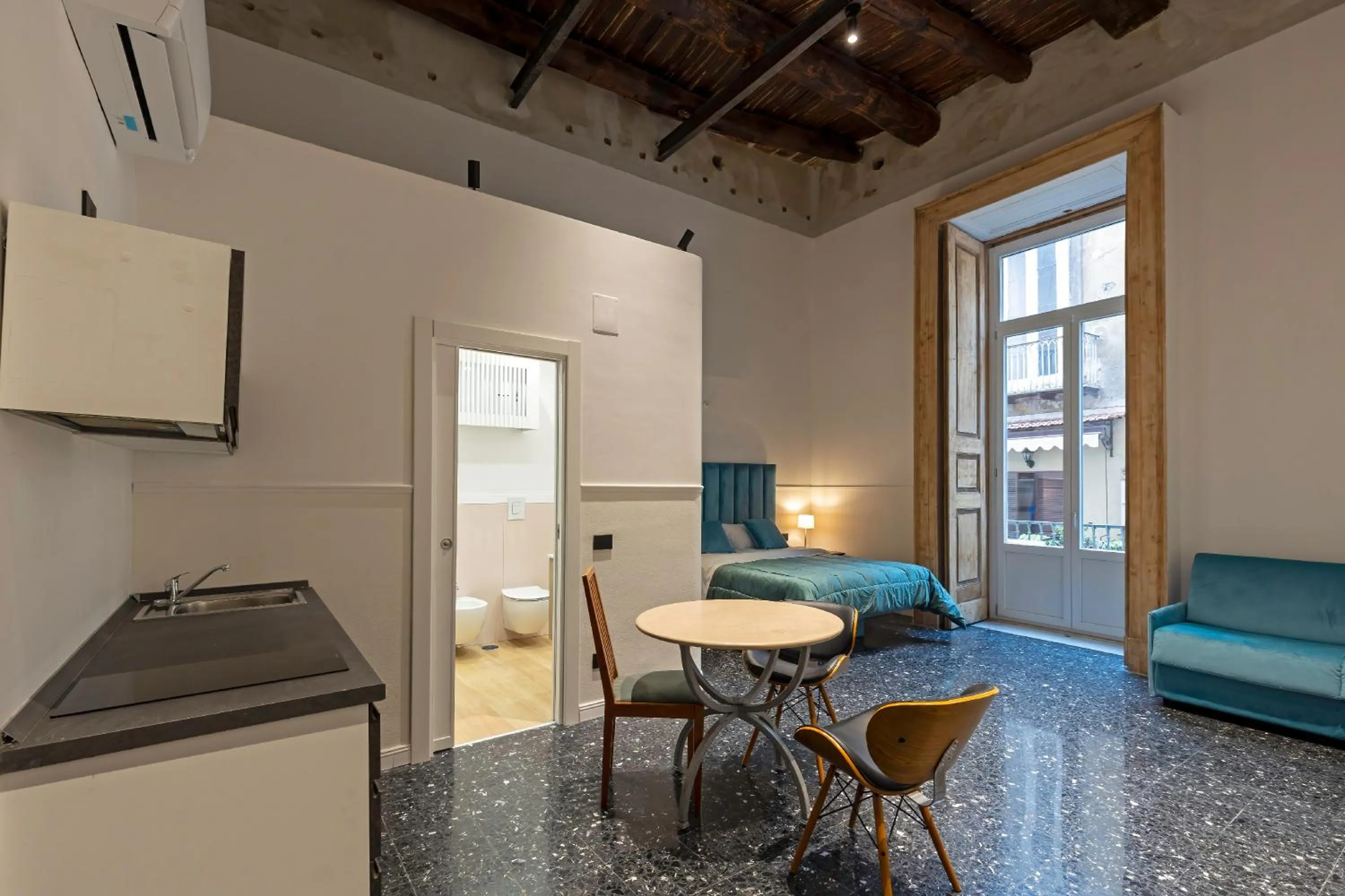 Bedroom in Il Tesoro Smart Suite & SPA