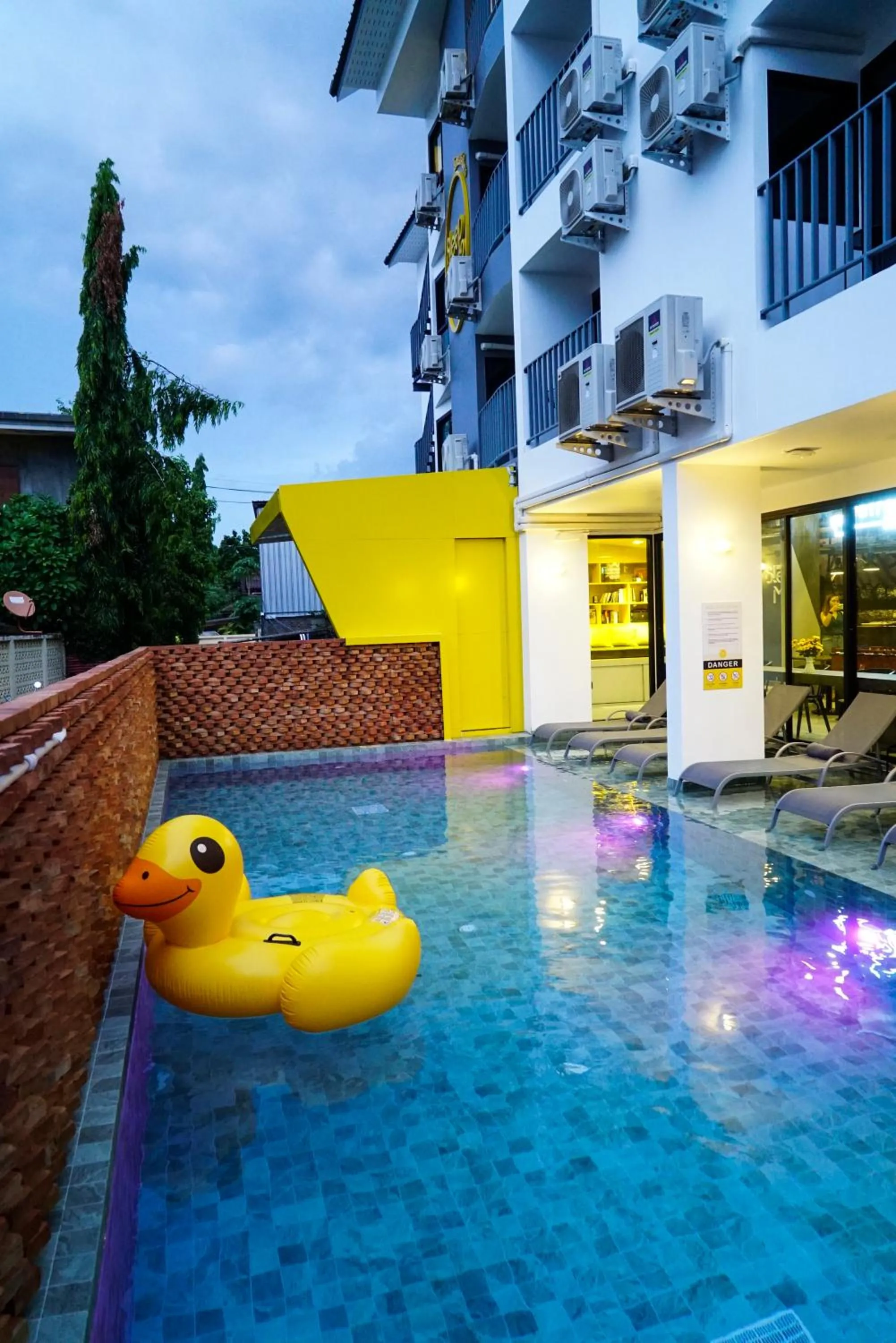 Swimming pool in Sleep Mai Thapae Chiang Mai Old City Lifestyle Hotel