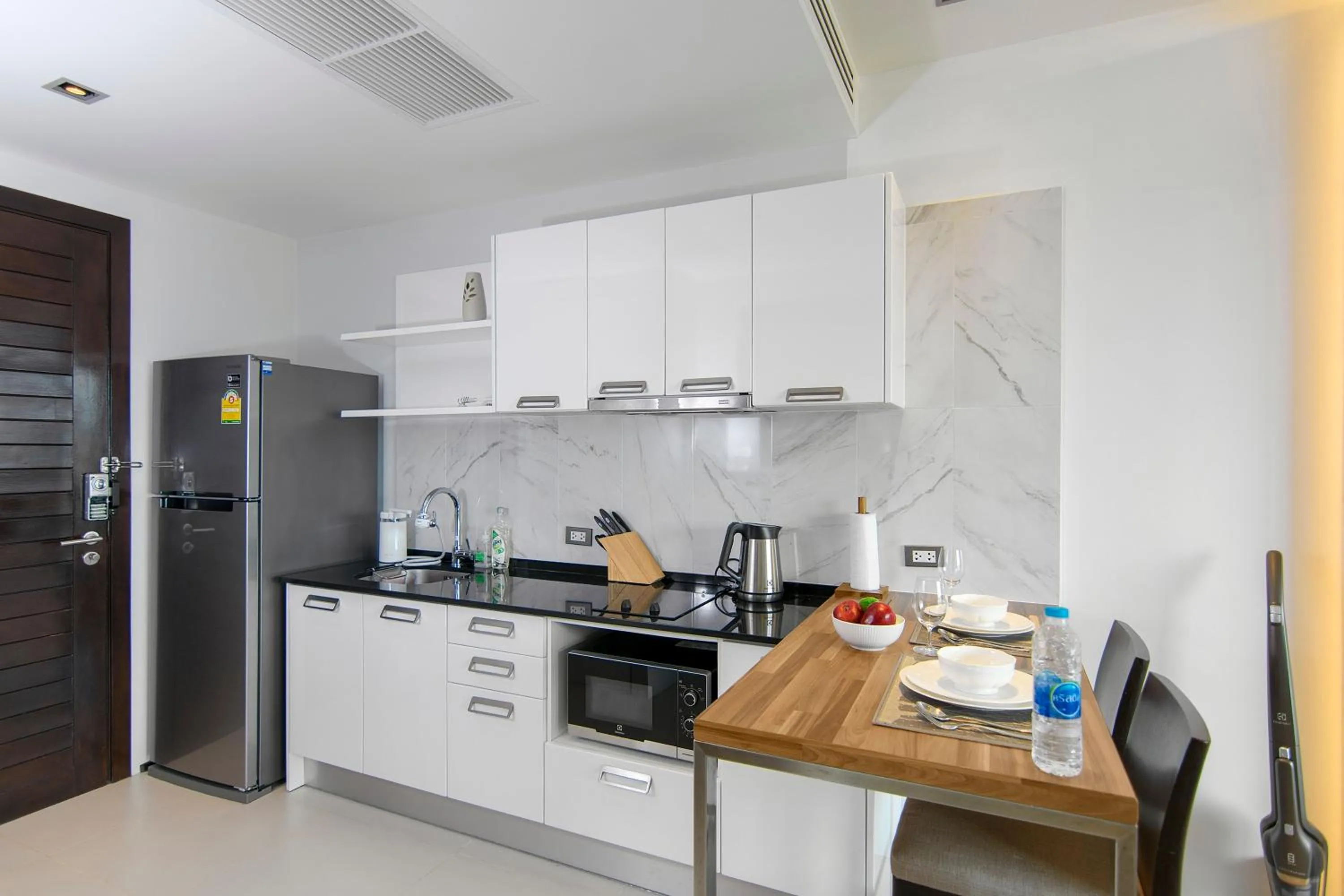 Coffee/tea facilities in Emerald Terrace Resort