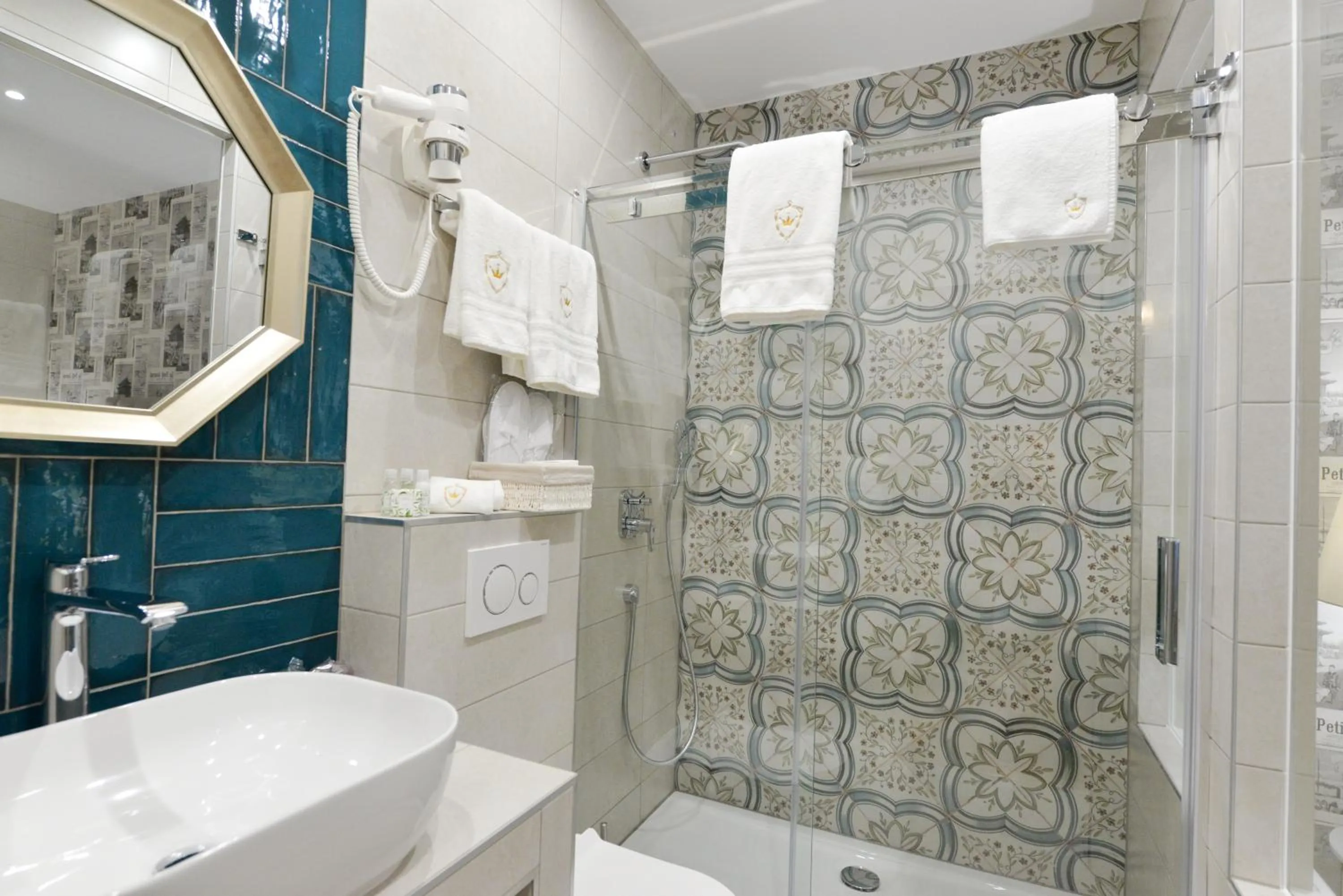 Shower in The Duke luxury rooms