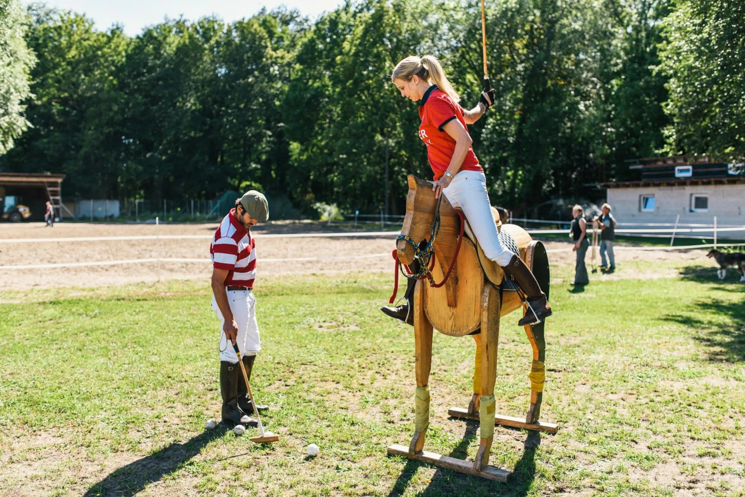 Horse-riding in Gästehaus am Landgut