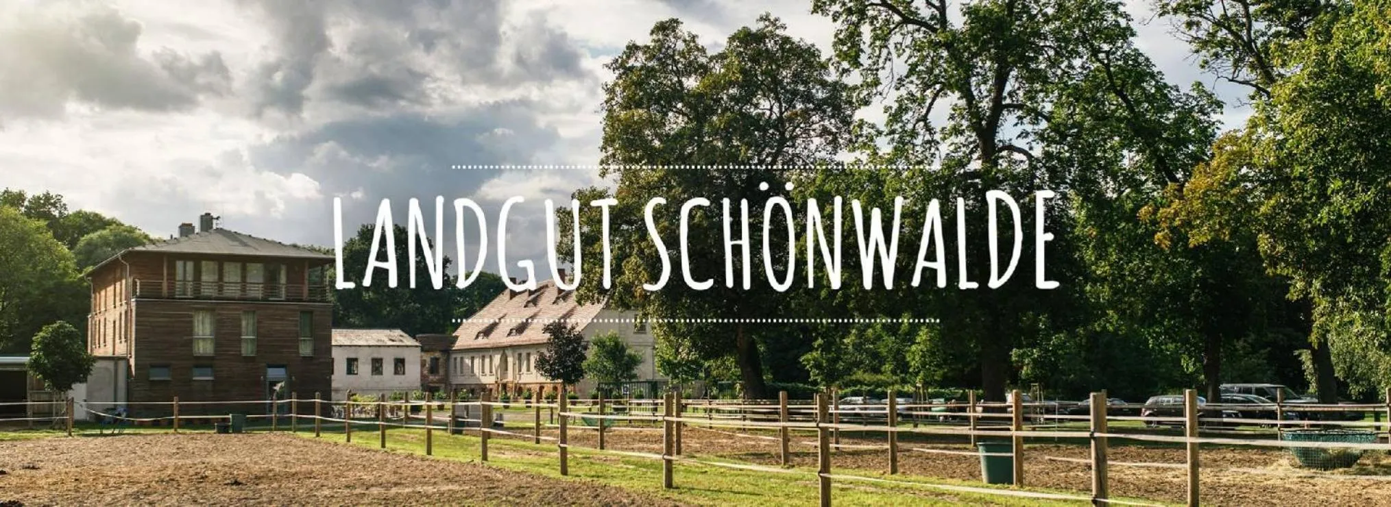 Text overlay in Gästehaus am Landgut