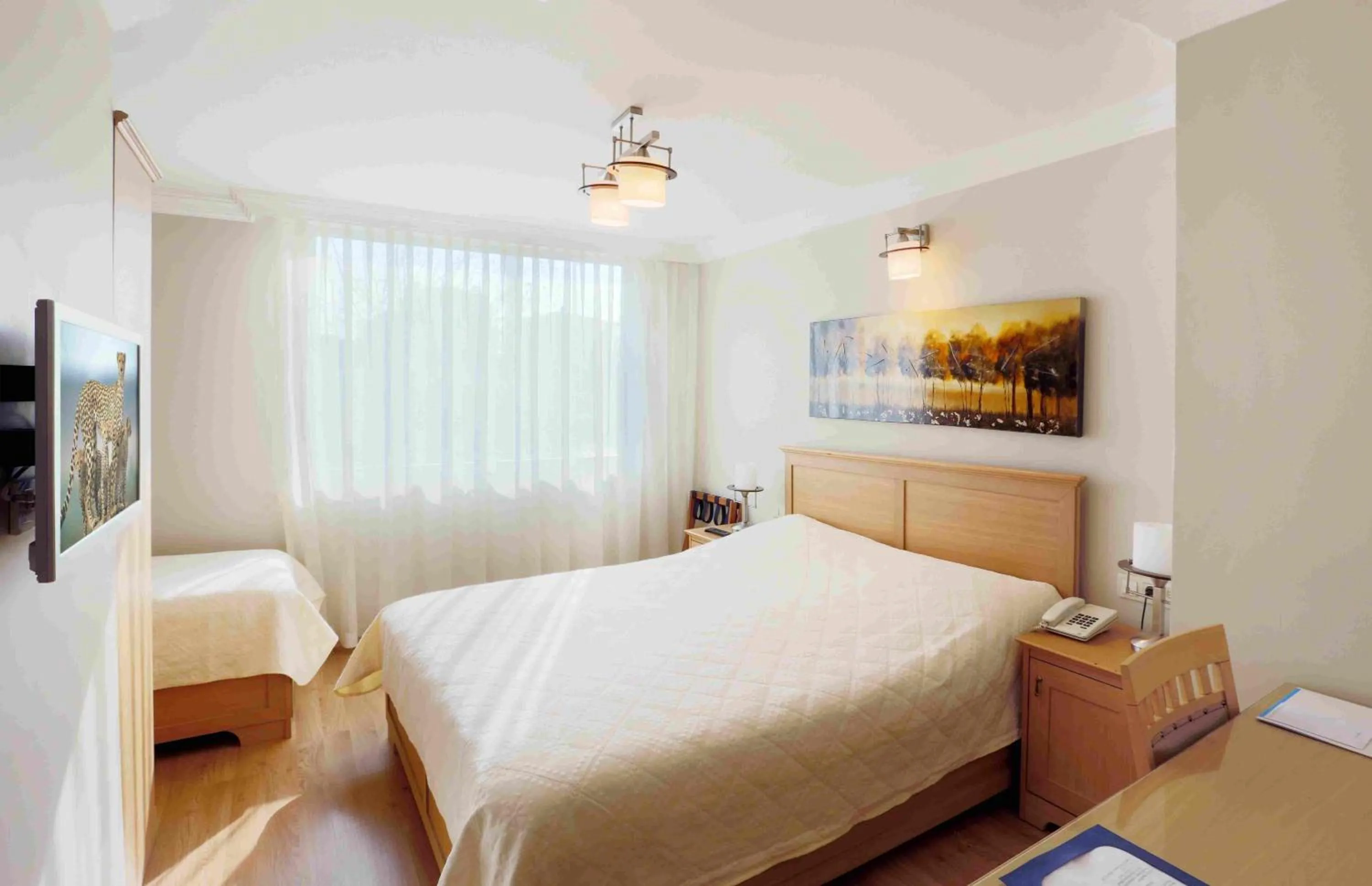 Bed in Hotel Expocity Istanbul