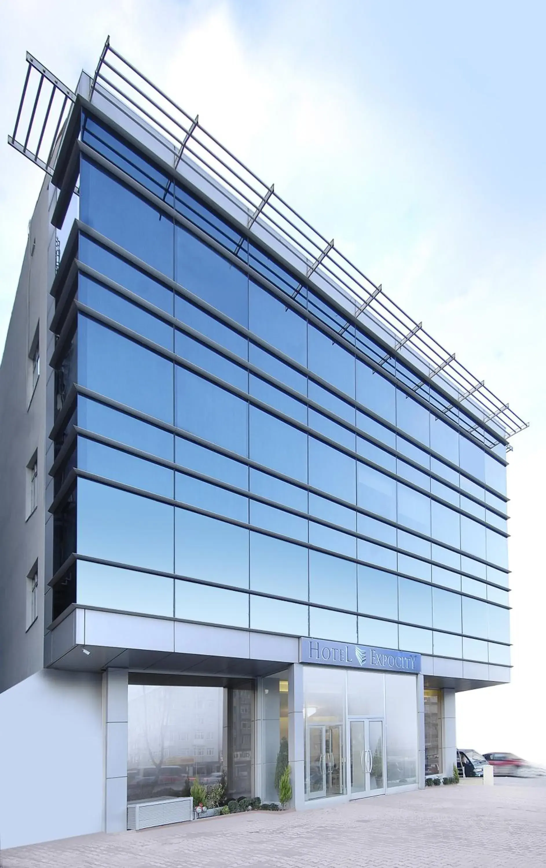 Facade/entrance in Hotel Expocity Istanbul Facade/entrance in Hotel Expocity Istanbul