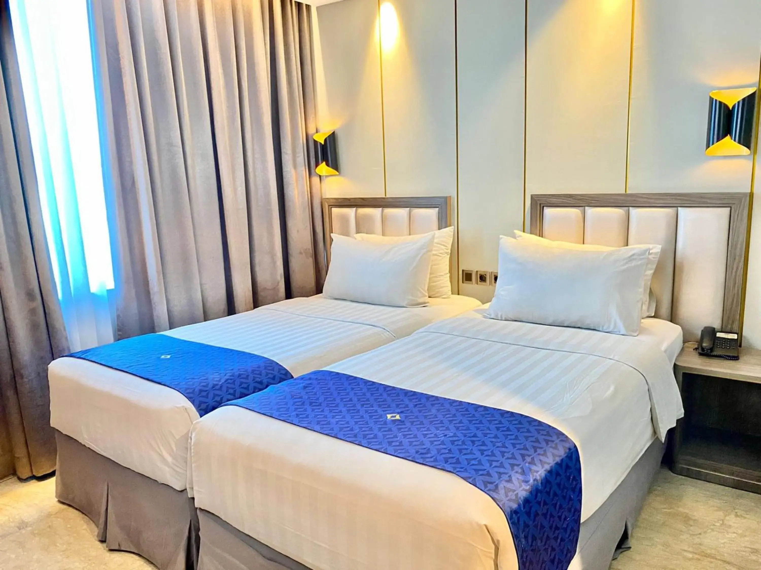 Bedroom, Bed in Arthama Hotel Wahid Hasyim Jakarta