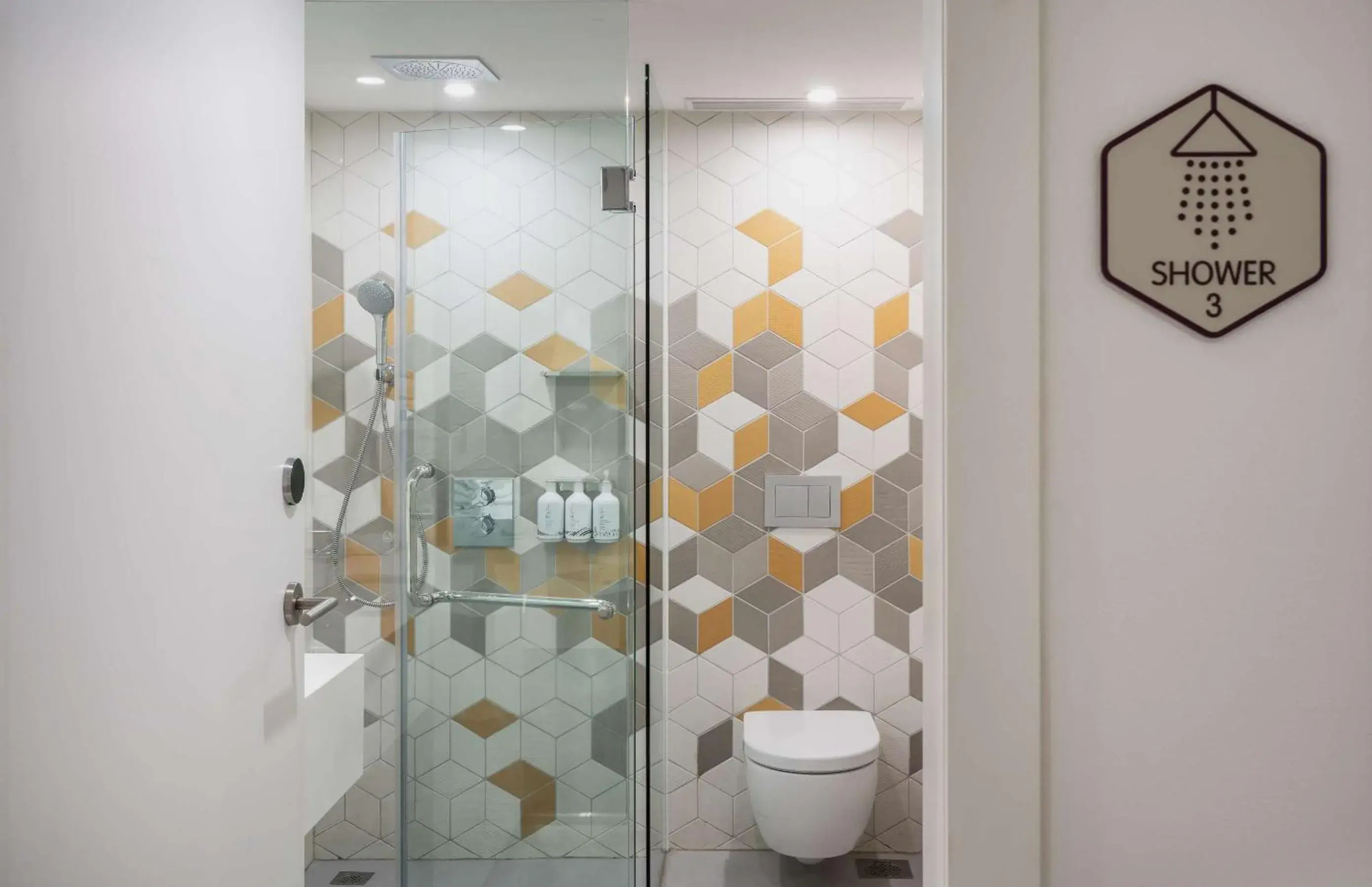 Bathroom in YOTELAIR Singapore Changi Airport Landside Bathroom in YOTELAIR Singapore Changi Airport Landside