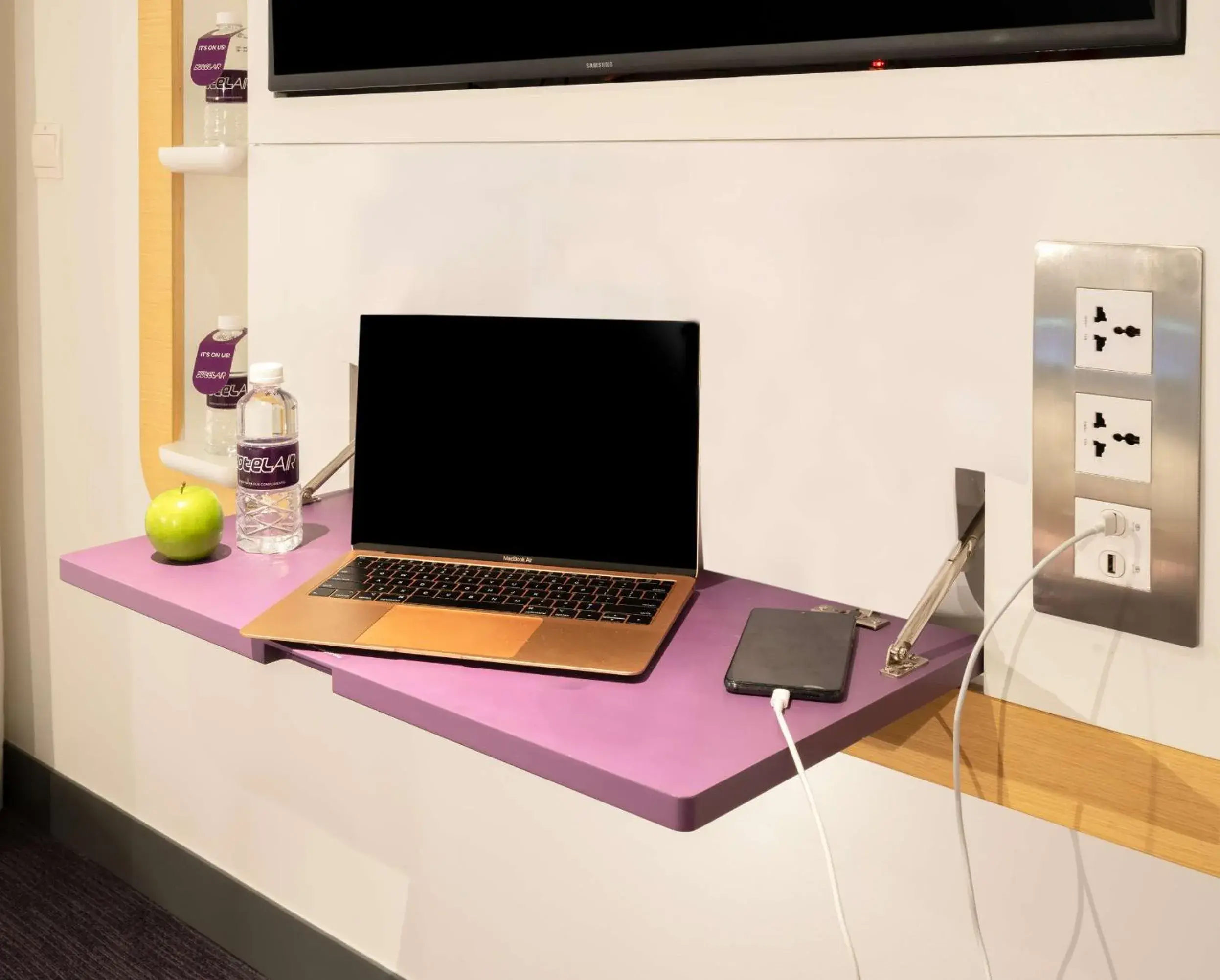 Bedroom in YOTELAIR Singapore Changi Airport Landside Bedroom in YOTELAIR Singapore Changi Airport Landside