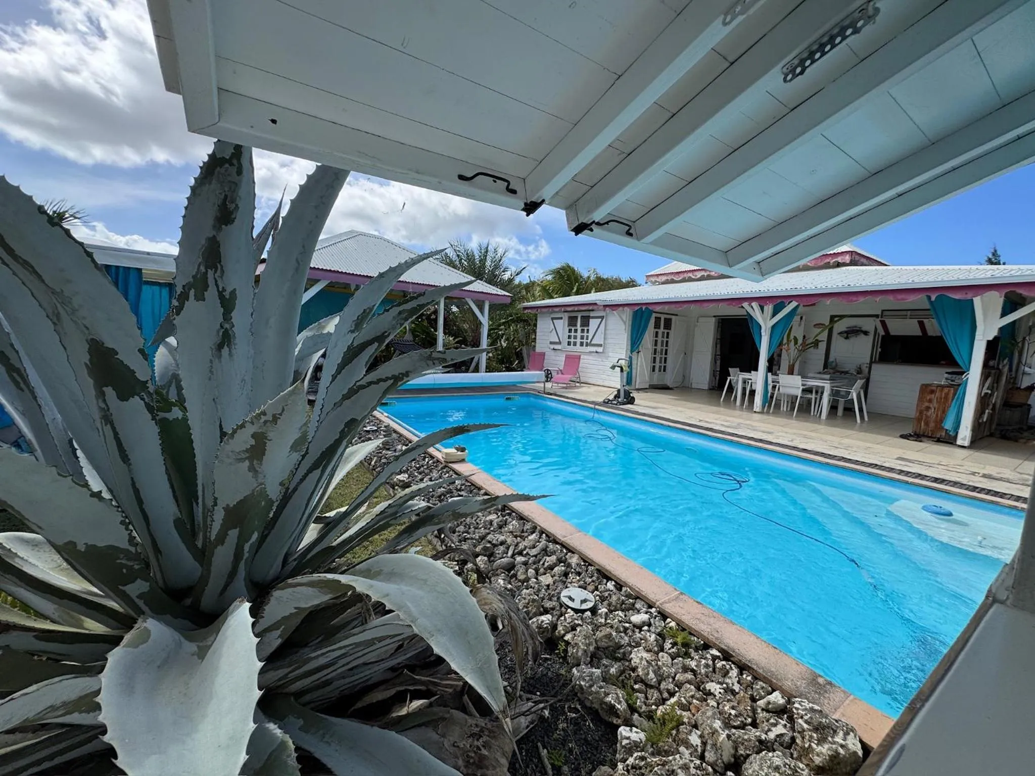 Pool view in Au Bel'vue chez Sandrine "Gite & Chambre d'hôtes"