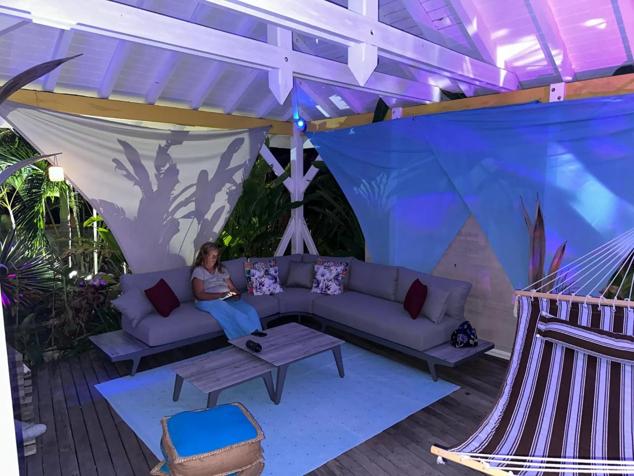 Patio in Au Bel'vue chez Sandrine "Gite & Chambre d'hôtes"