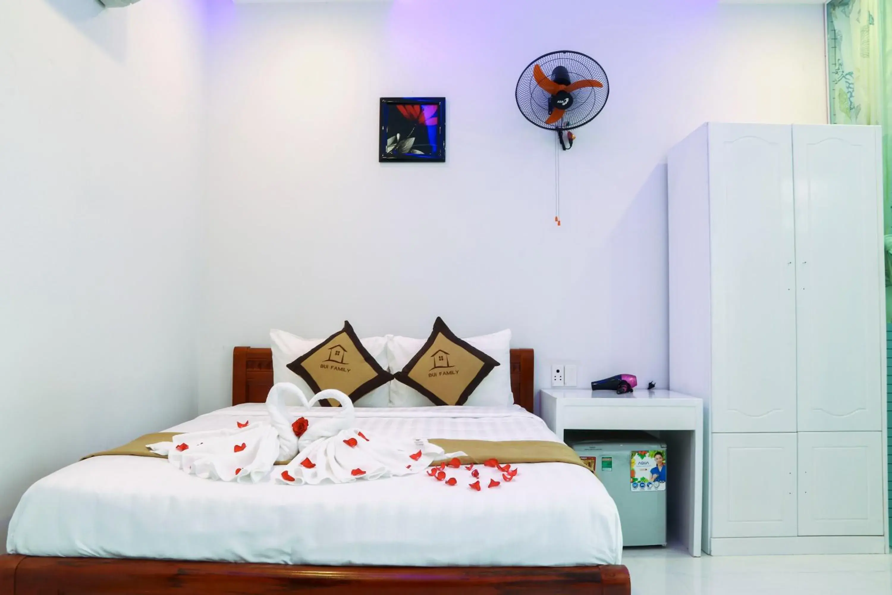 Deluxe Double Room with Balcony in Bui Family Homestay Deluxe Double Room with Balcony in Bui Family Homestay