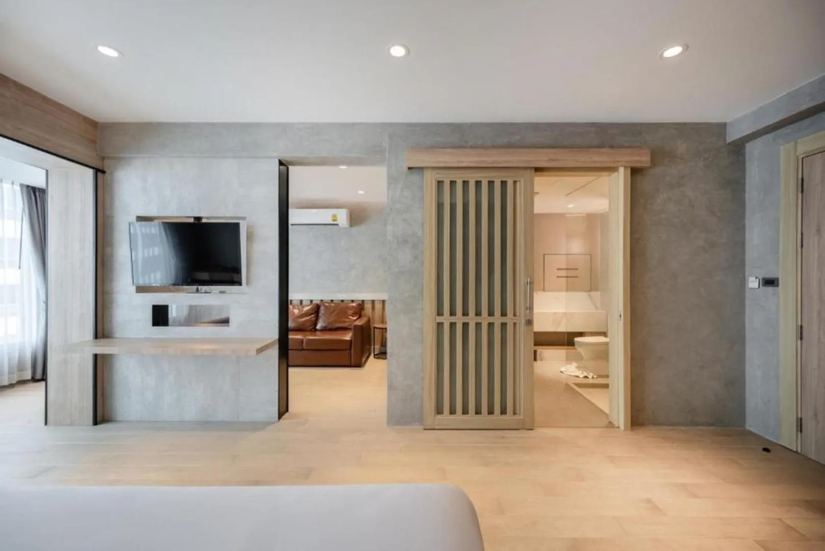 Bedroom, Bed in Loft Bangkok Hotel