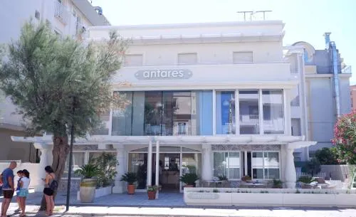 Hotel Antares