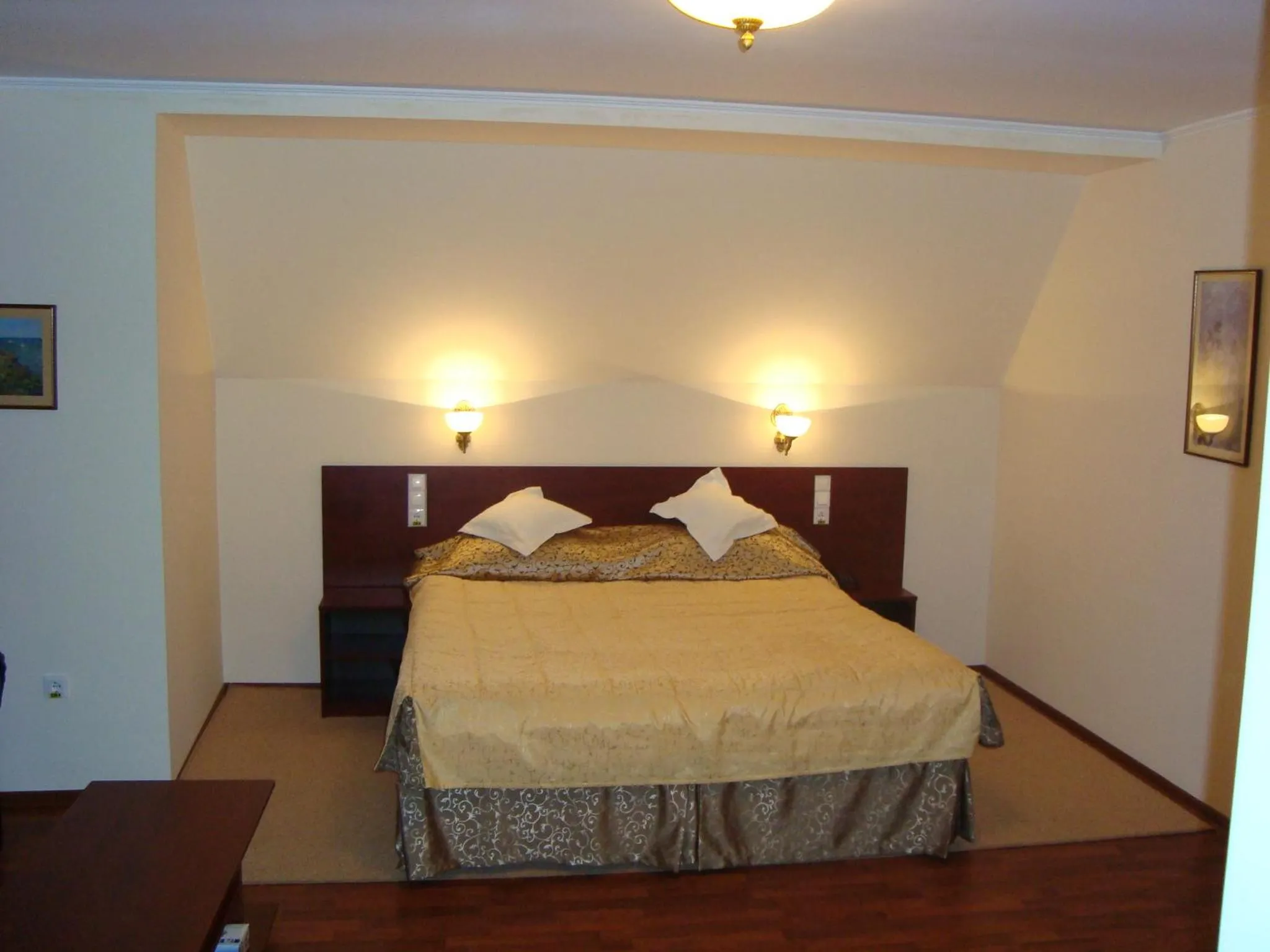 Decorative detail in Casa Maria Arges