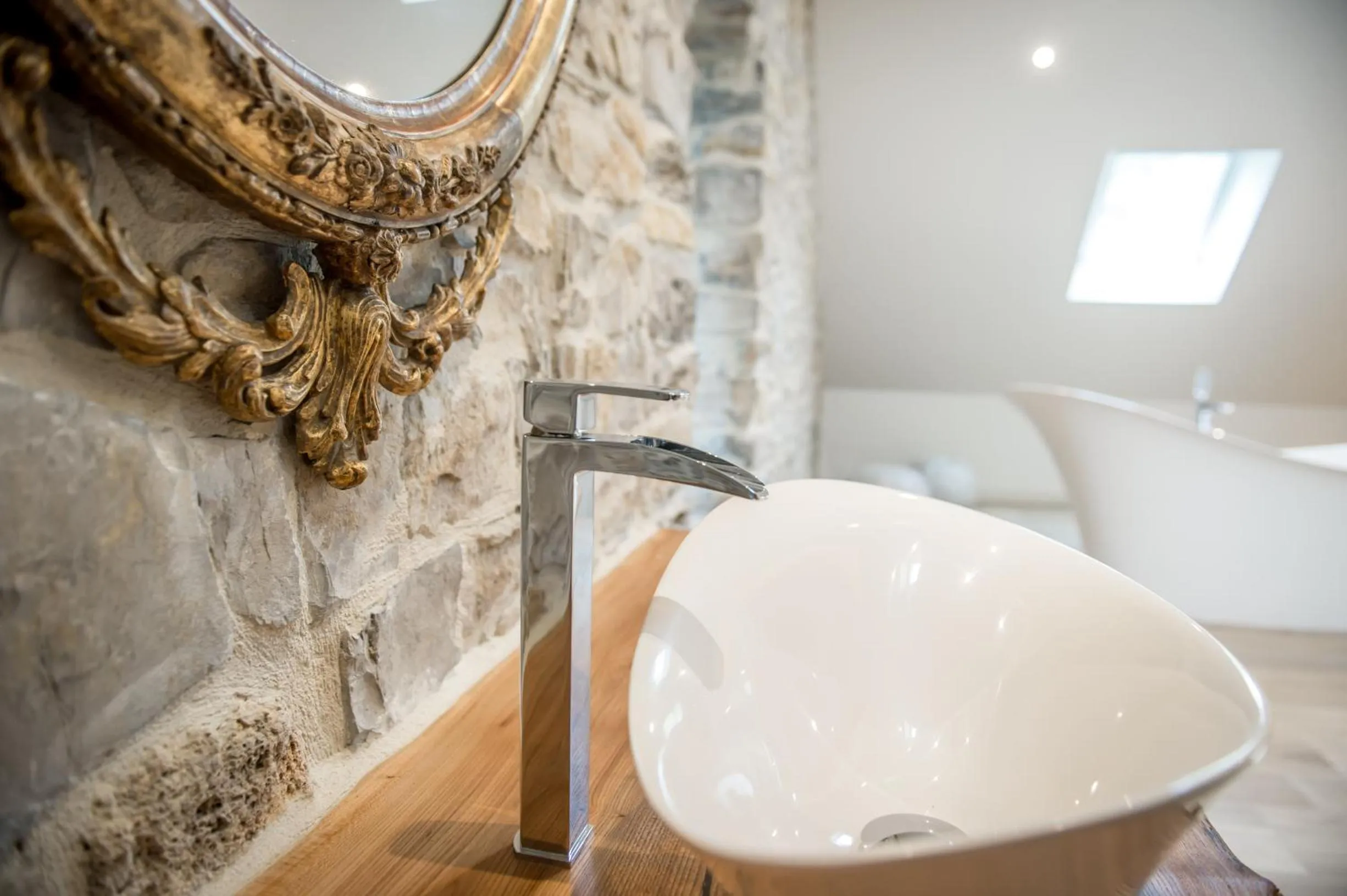 Bathroom in Couvent de la Salette & Spa