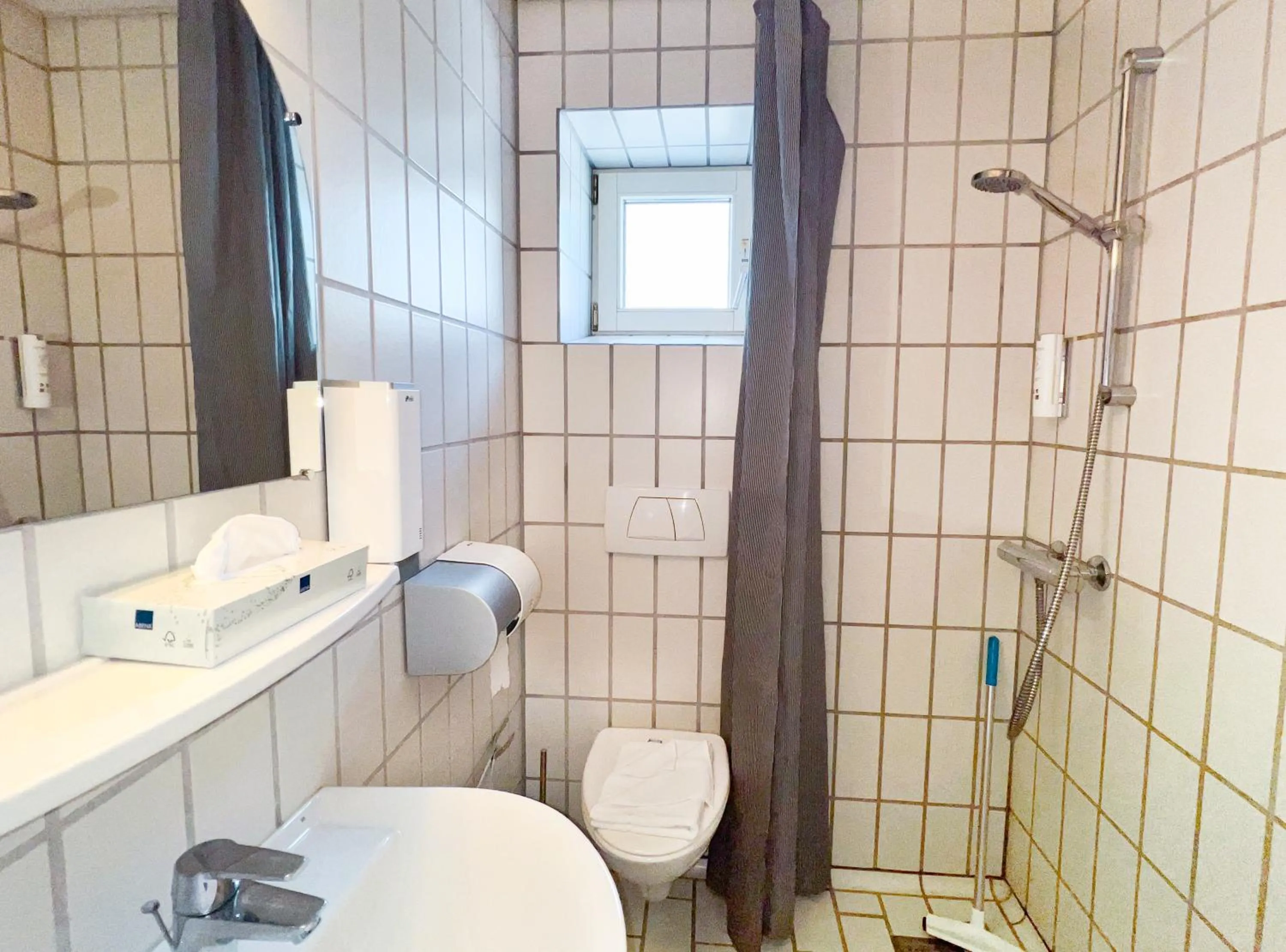 Bathroom in Hotel Frederikshavn