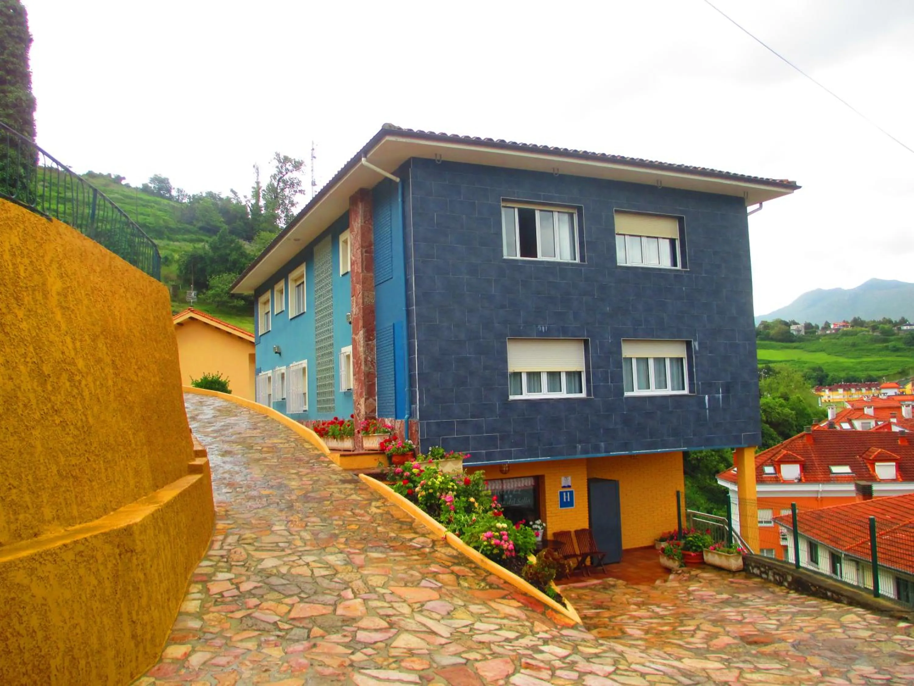 Facade/entrance in Hotel Brisas del Sella