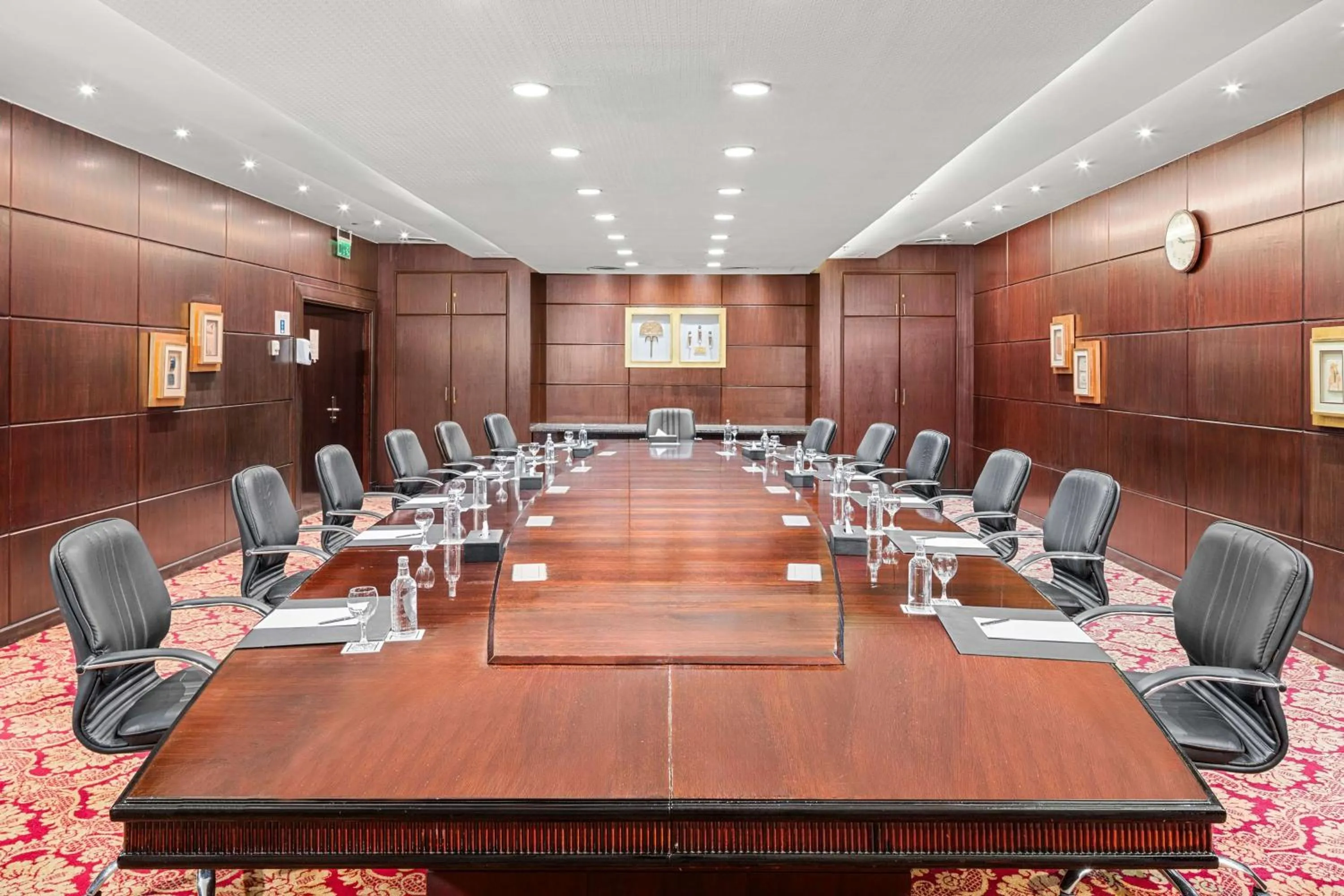 Meeting/conference room in Hilton Alexandria Green Plaza