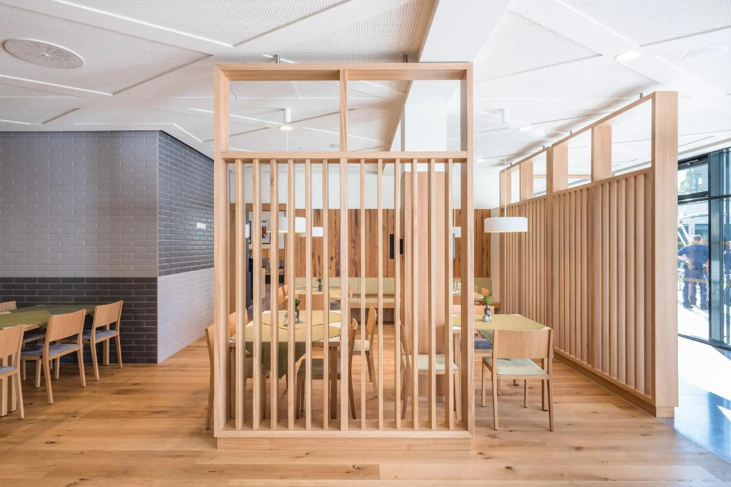 Restaurant/places to eat in Hotel Steiermarkhof Graz - Aus Holz gebaut, von Hügeln geküsst Restaurant/places to eat in Hotel Steiermarkhof Graz - Aus Holz gebaut, von Hügeln geküsst