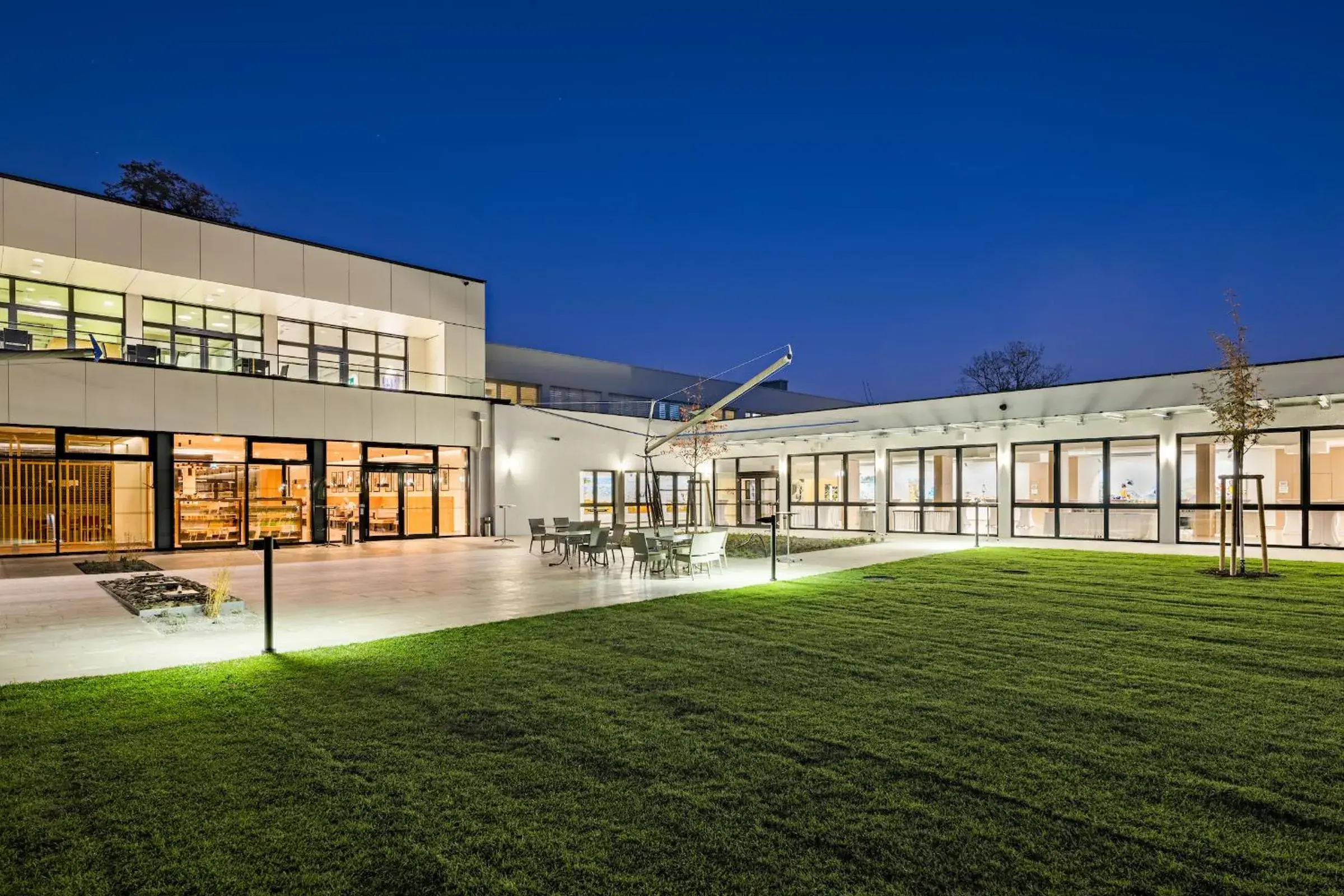 Property building in Hotel Steiermarkhof Graz - Aus Holz gebaut, von Hügeln geküsst Property building in Hotel Steiermarkhof Graz - Aus Holz gebaut, von Hügeln geküsst