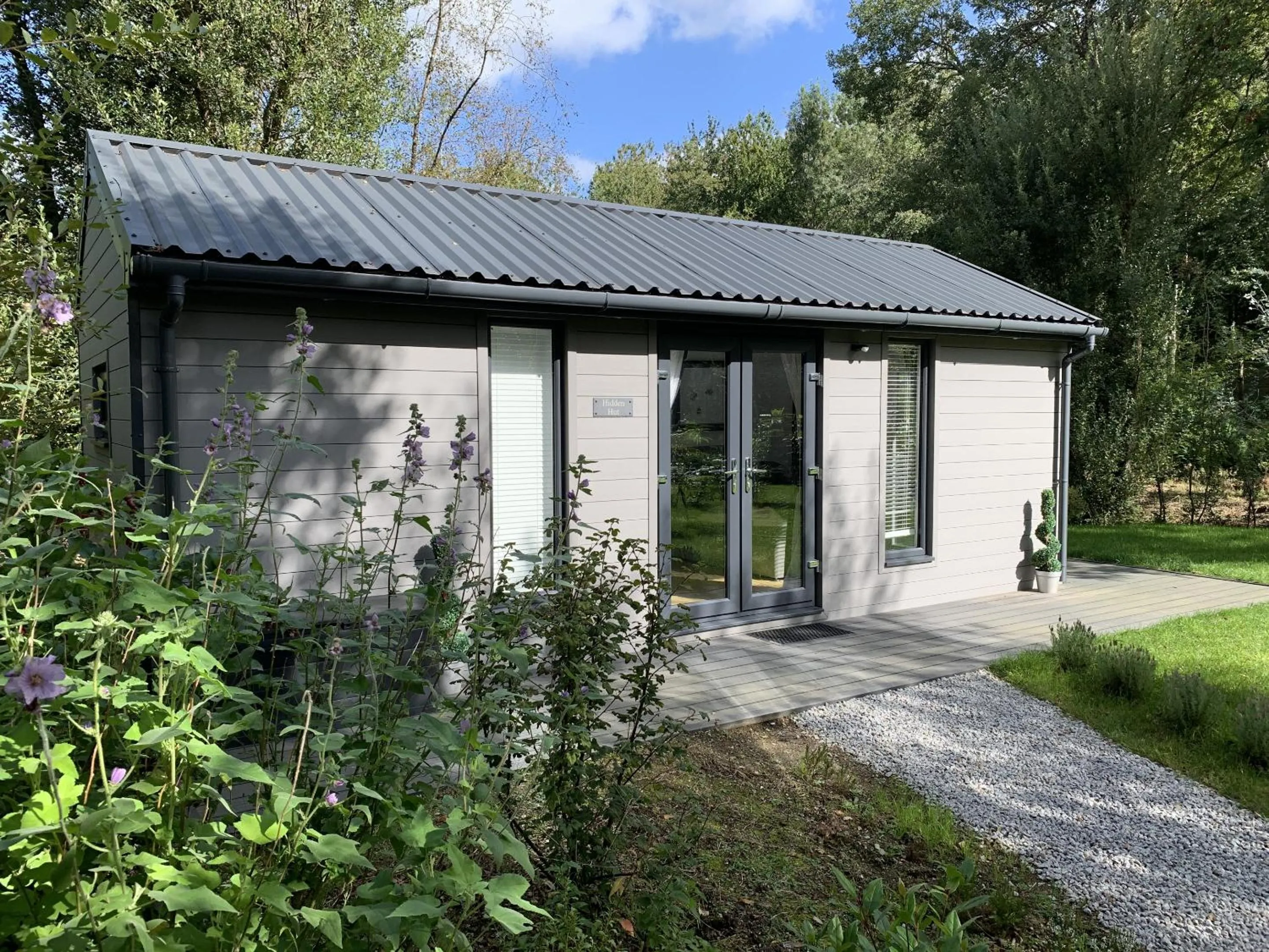 Property building in Chycara