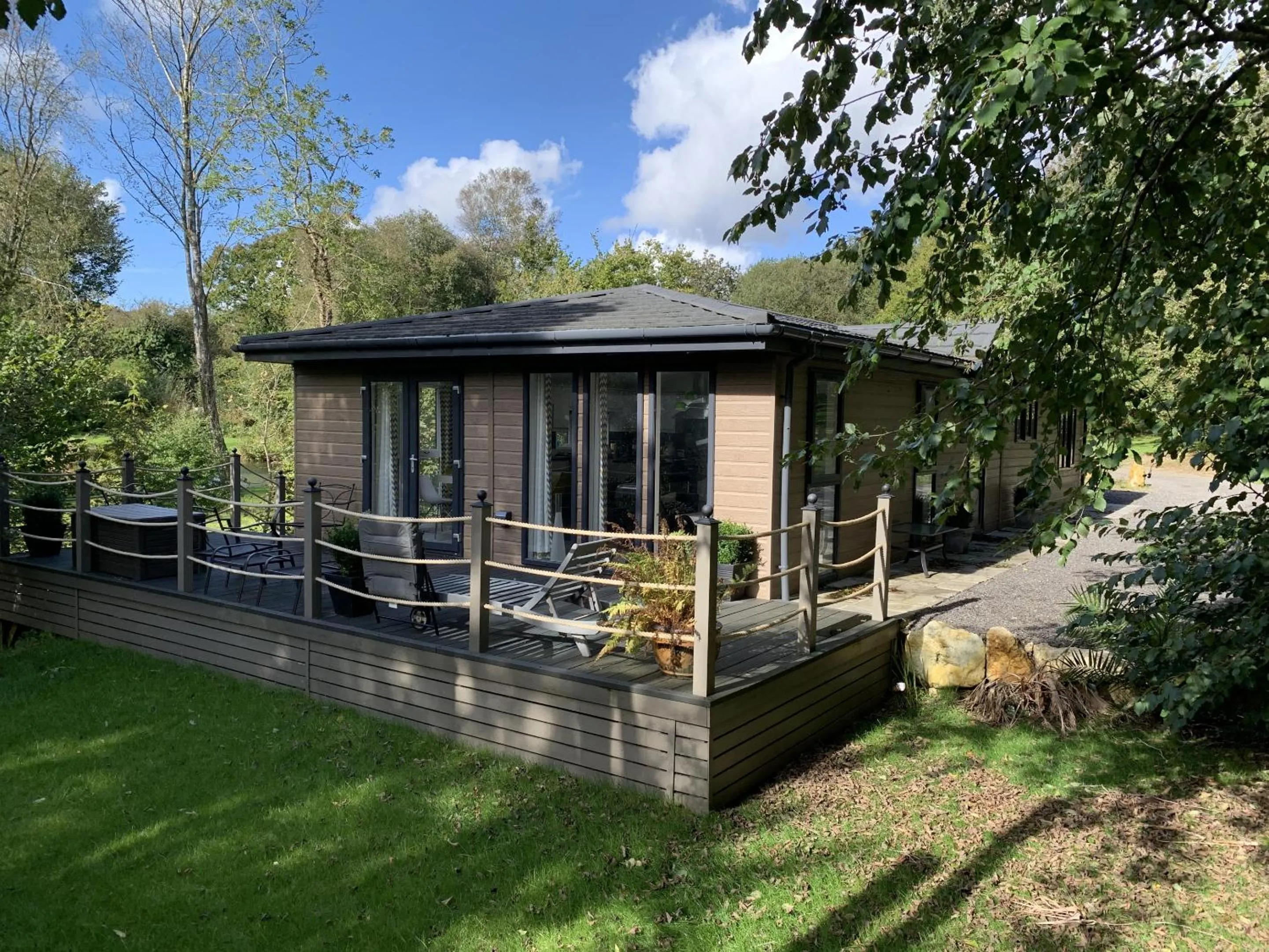 Property building in Chycara