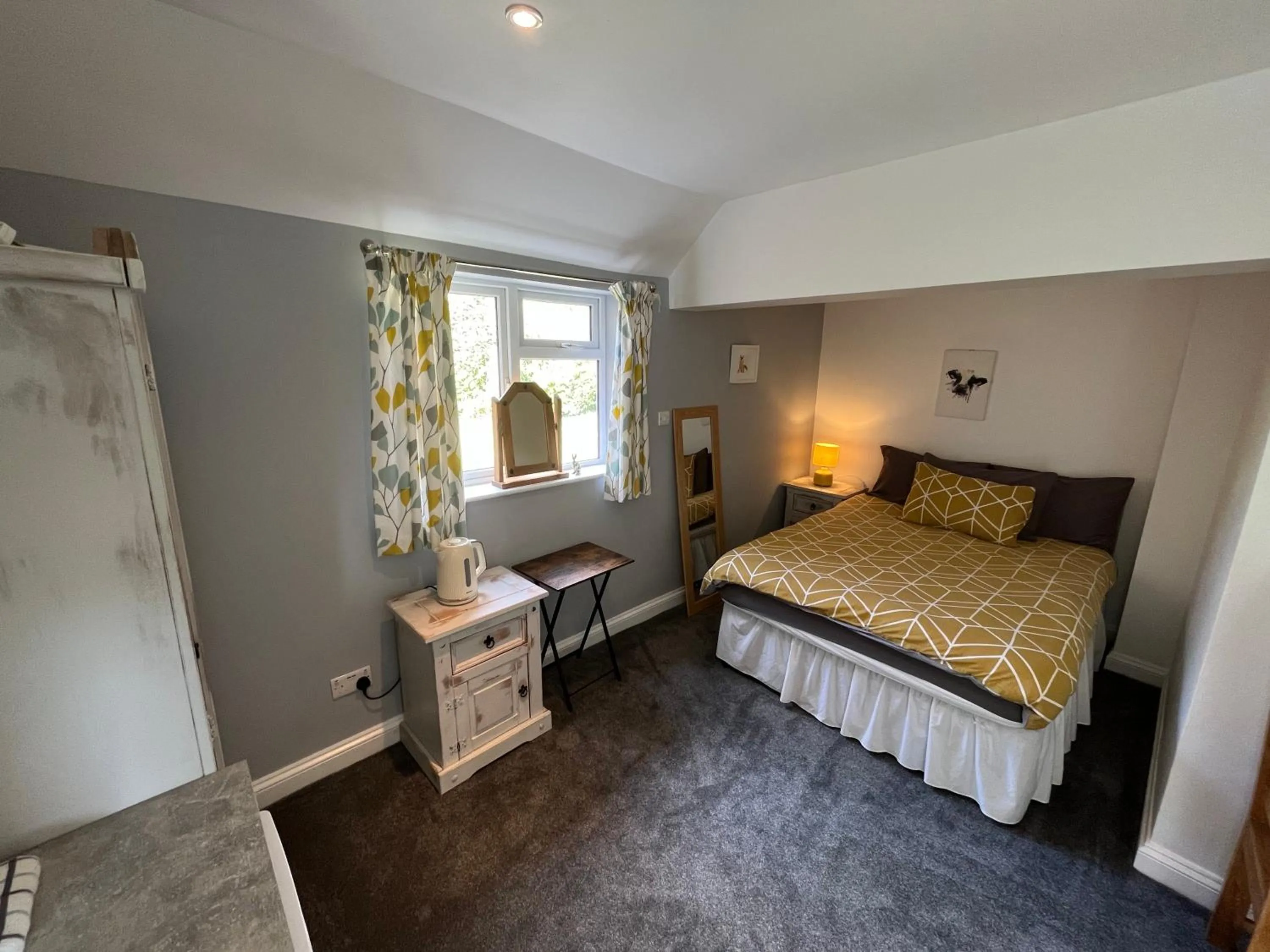 Bed in The Ship Inn - Self Catering Accommodation