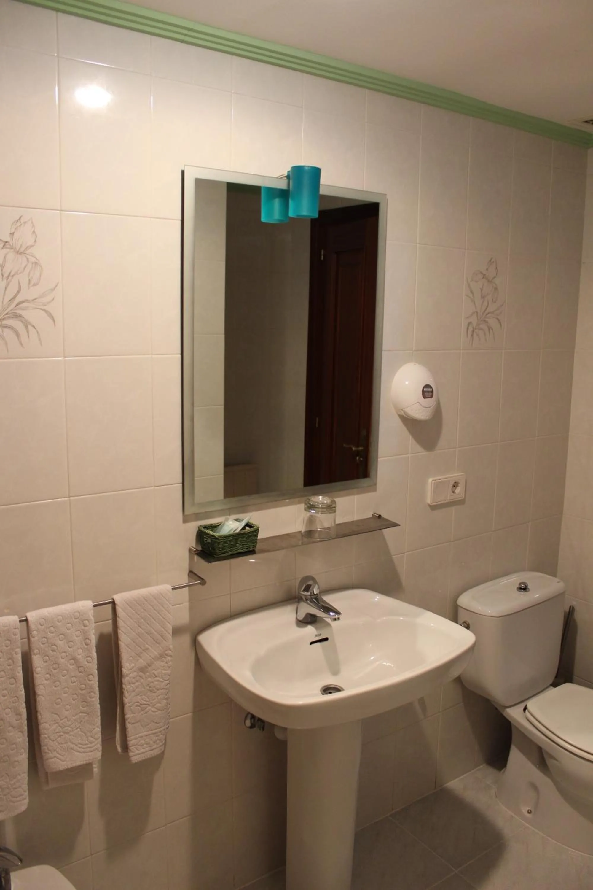 Bathroom in Hotel Sindika