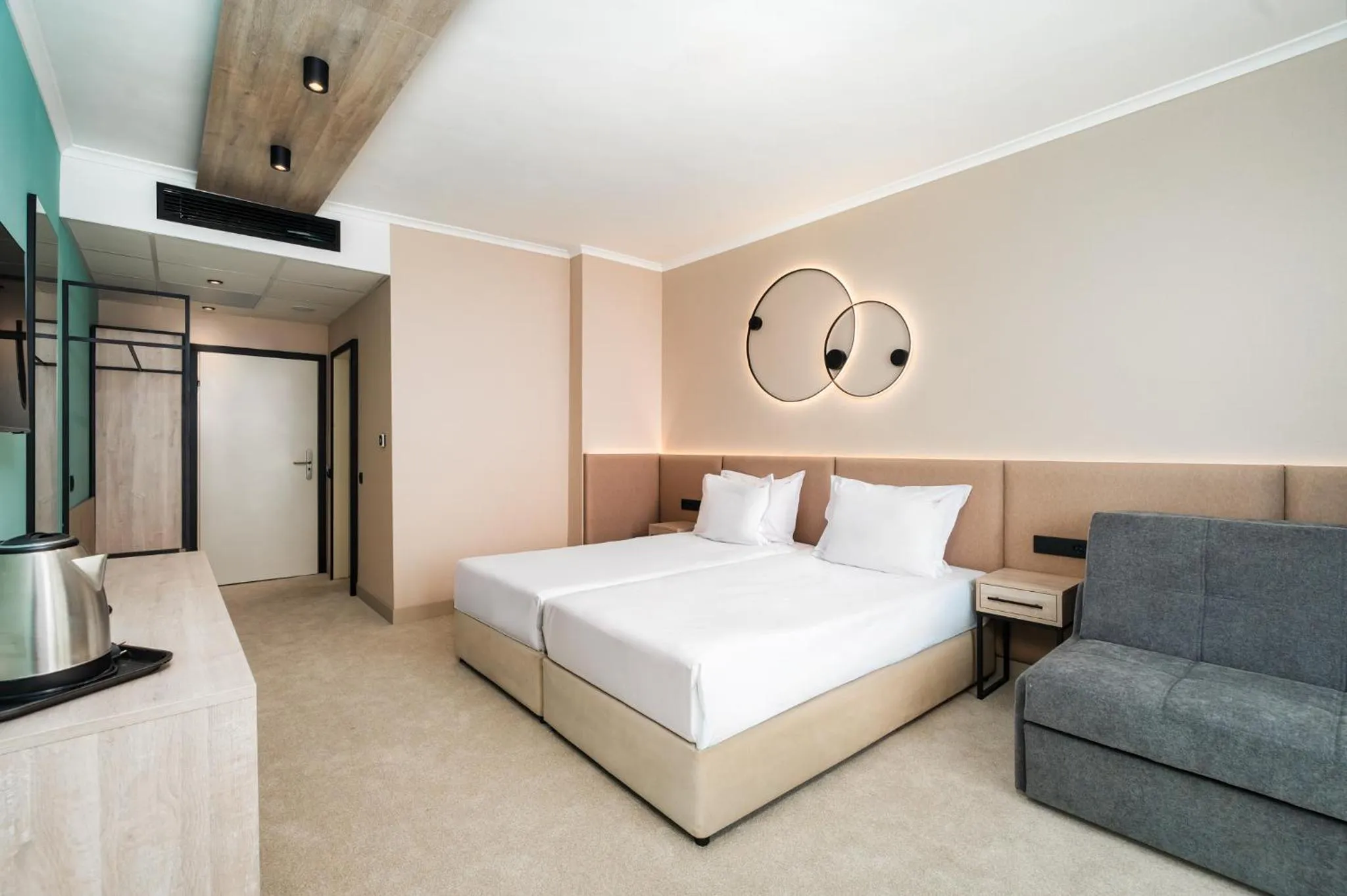 Bed in Festa Panorama Hotel