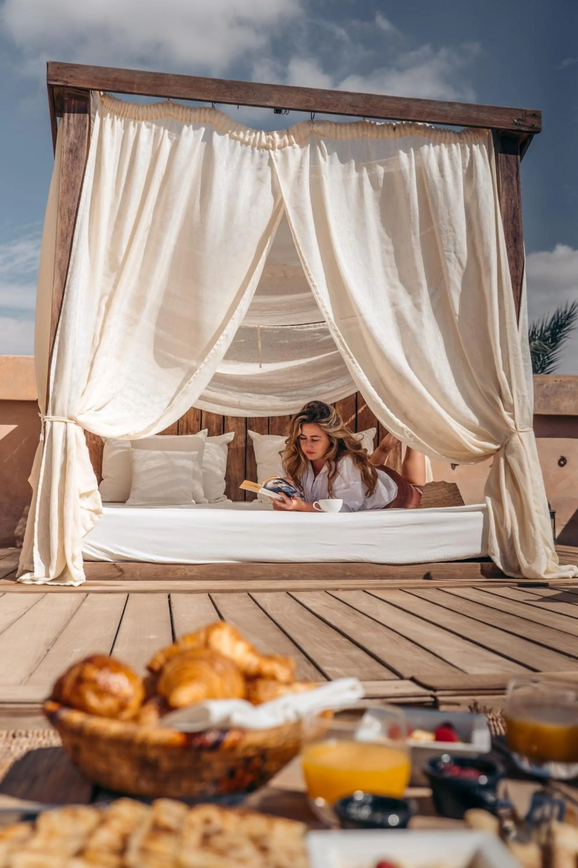 Patio, Bed in Ksar Char-Bagh Small Luxury Hotels