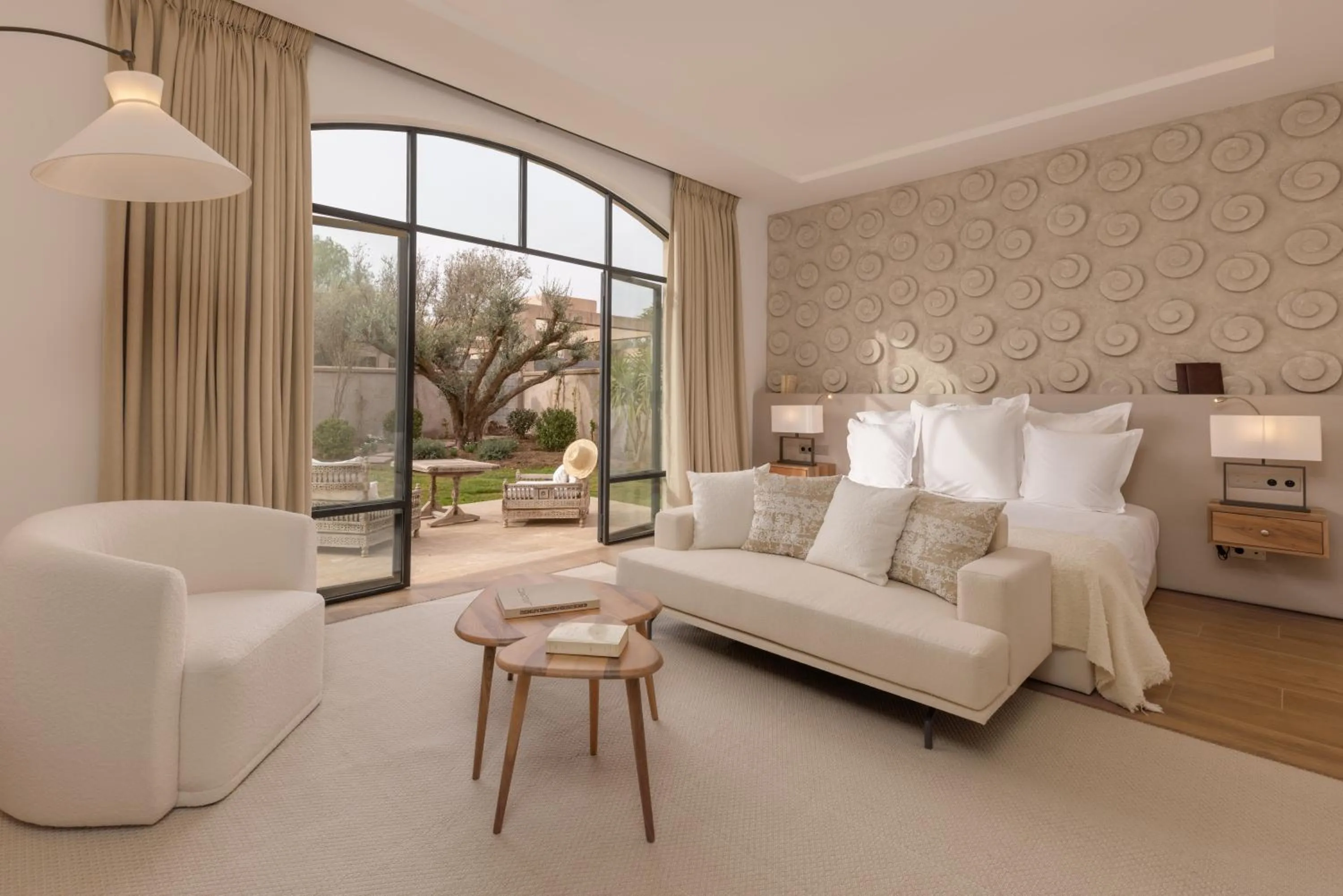 Bed in Ksar Char-Bagh Small Luxury Hotels