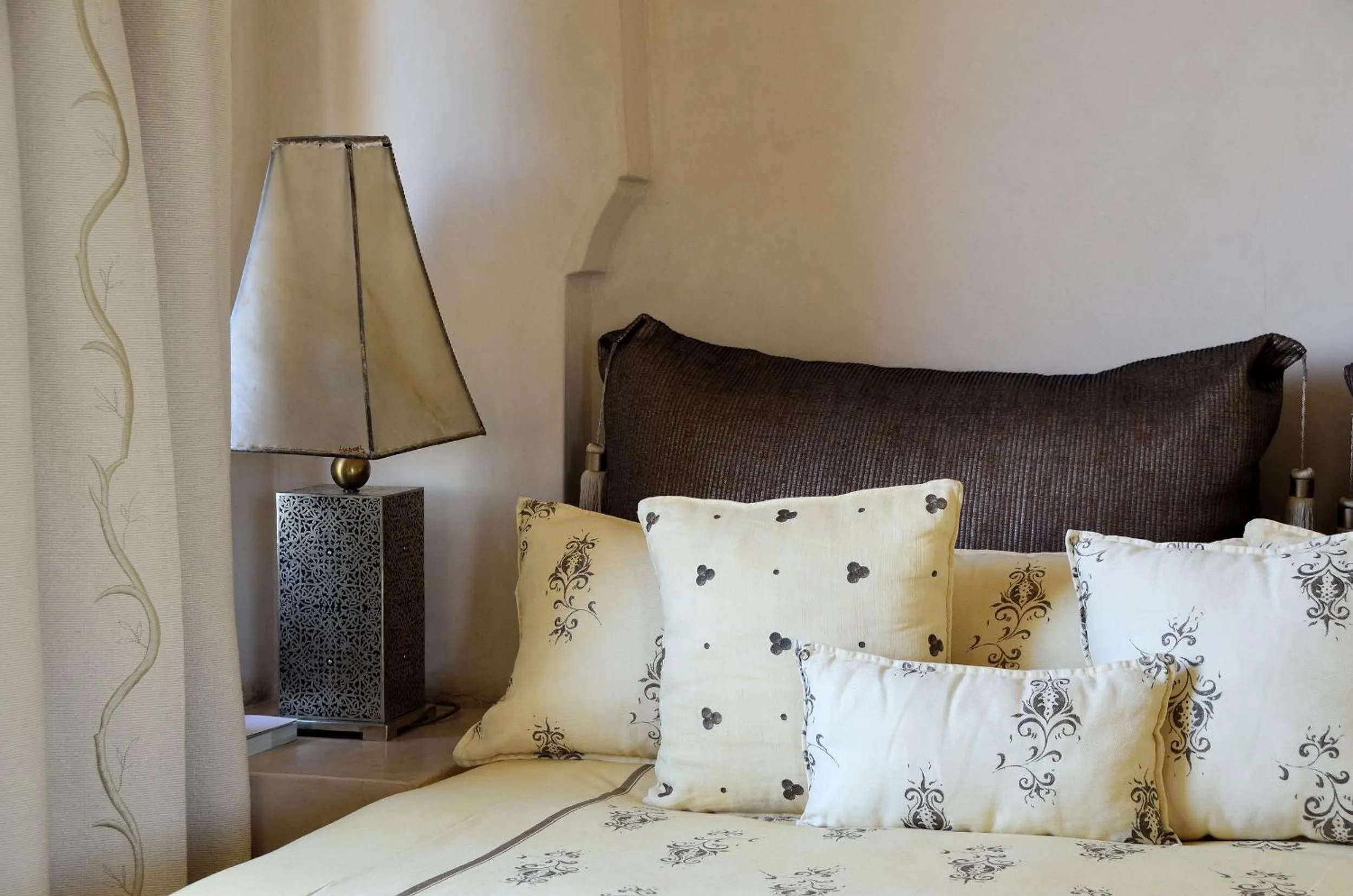 Bedroom, Bed in Ksar Char-Bagh Small Luxury Hotels