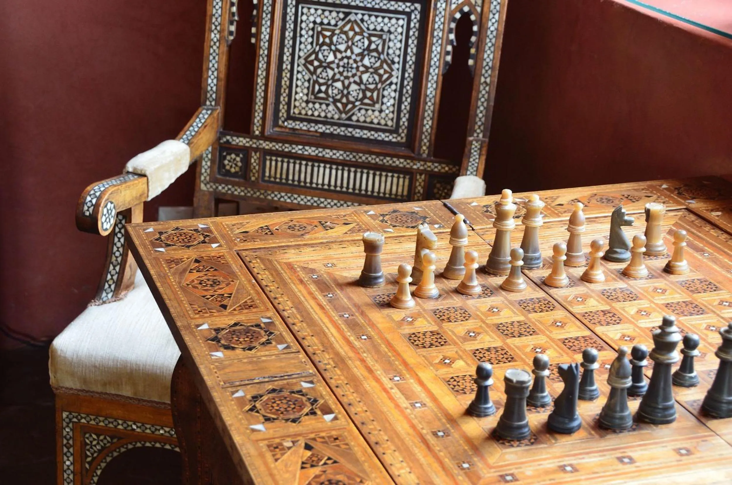 Lounge or bar in Ksar Char-Bagh Small Luxury Hotels