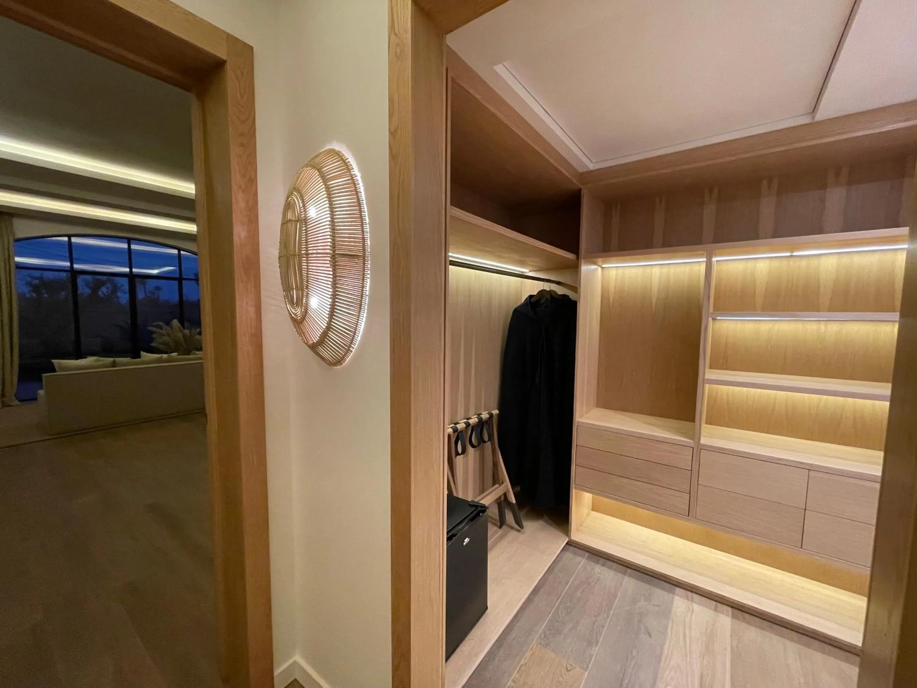 wardrobe in Ksar Char-Bagh Small Luxury Hotels